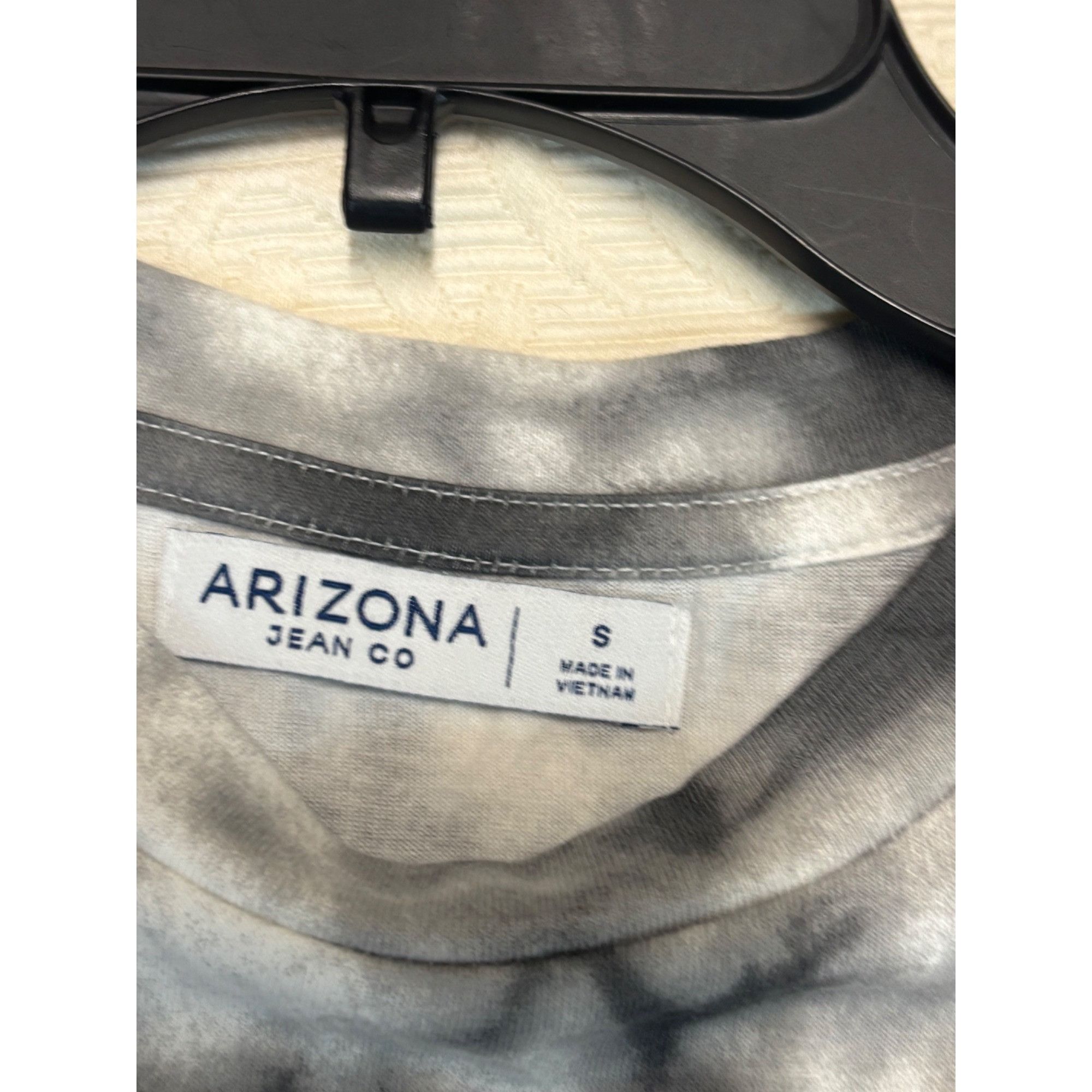 Other Arizona Jean & Co Junior’s Tie-dye Knit mini dress, oversize Size S / US 4 / IT 40 - 6 Thumbnail