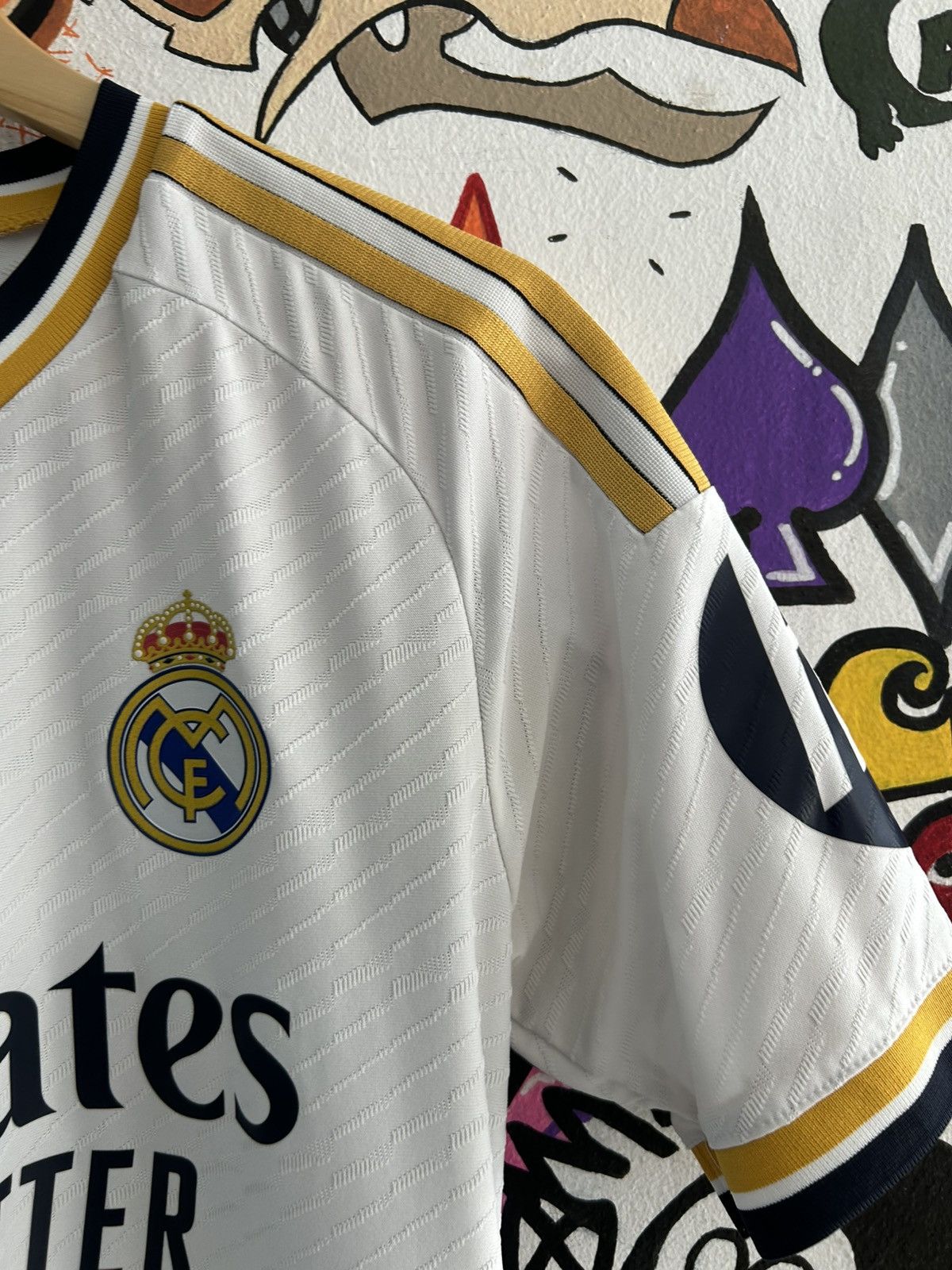 Adidas Real Madrid Bellingham 2023 Home Jersey Size US S / EU 44-46 / 1 - 4 Thumbnail