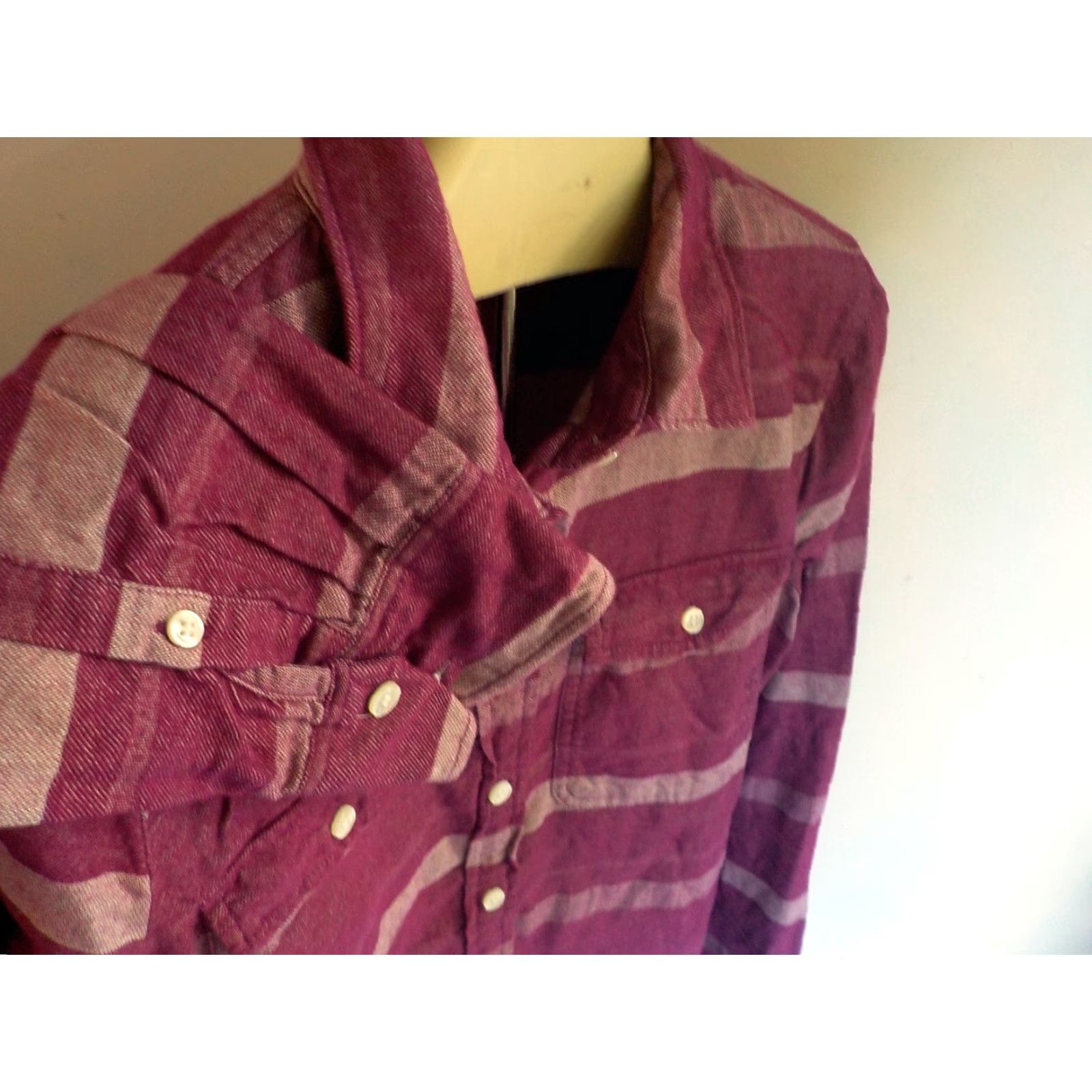 J.Crew VINTAGE J.CREW Shirt Striped 100% Cotton Button-Up Magenta Medium Womens Long Sleeve Casual Size M / US 6-8 / IT 42-44 - 4 Thumbnail