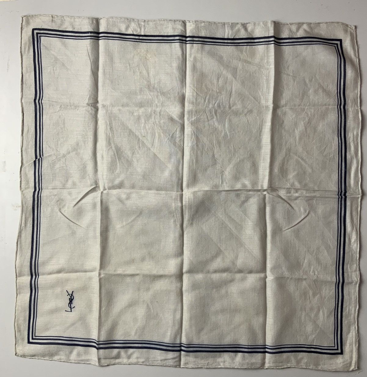 Vintage Vintage YSL Yves Saint Laurent Plain Small Logo Handkerchief Size ONE SIZE - 10 Thumbnail