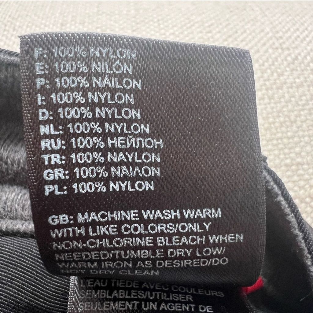 The North Face NORTH FACE Black hiking shorts size 12 Performance Size 34" / US 12 / IT 48 - 3 Thumbnail
