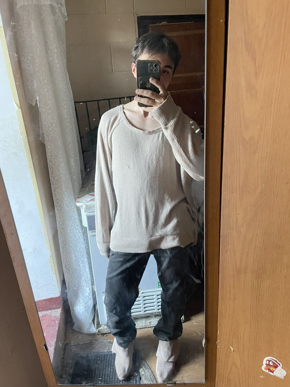 Cobain-core Grunge Knit — distressed desert haze