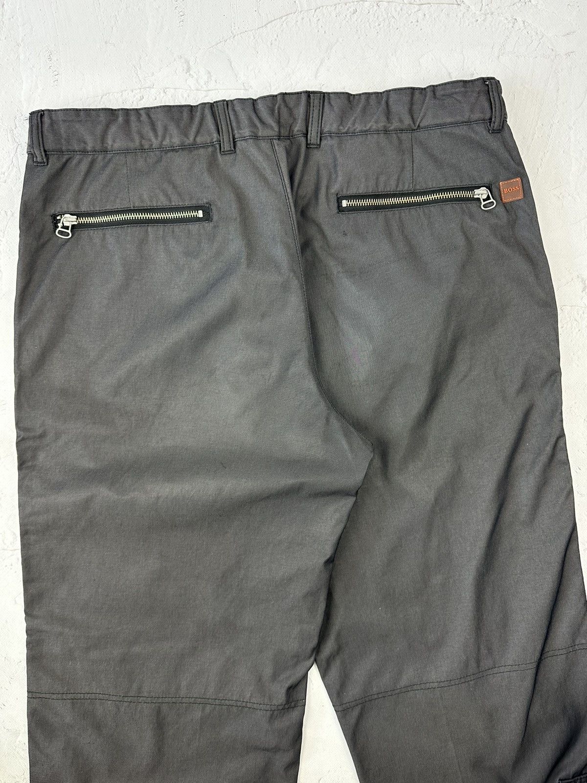 Hugo Boss × Vintage Vintage Hugo Boss Zipper Nylon Pants Size US 34 / EU 50 - 11 Thumbnail