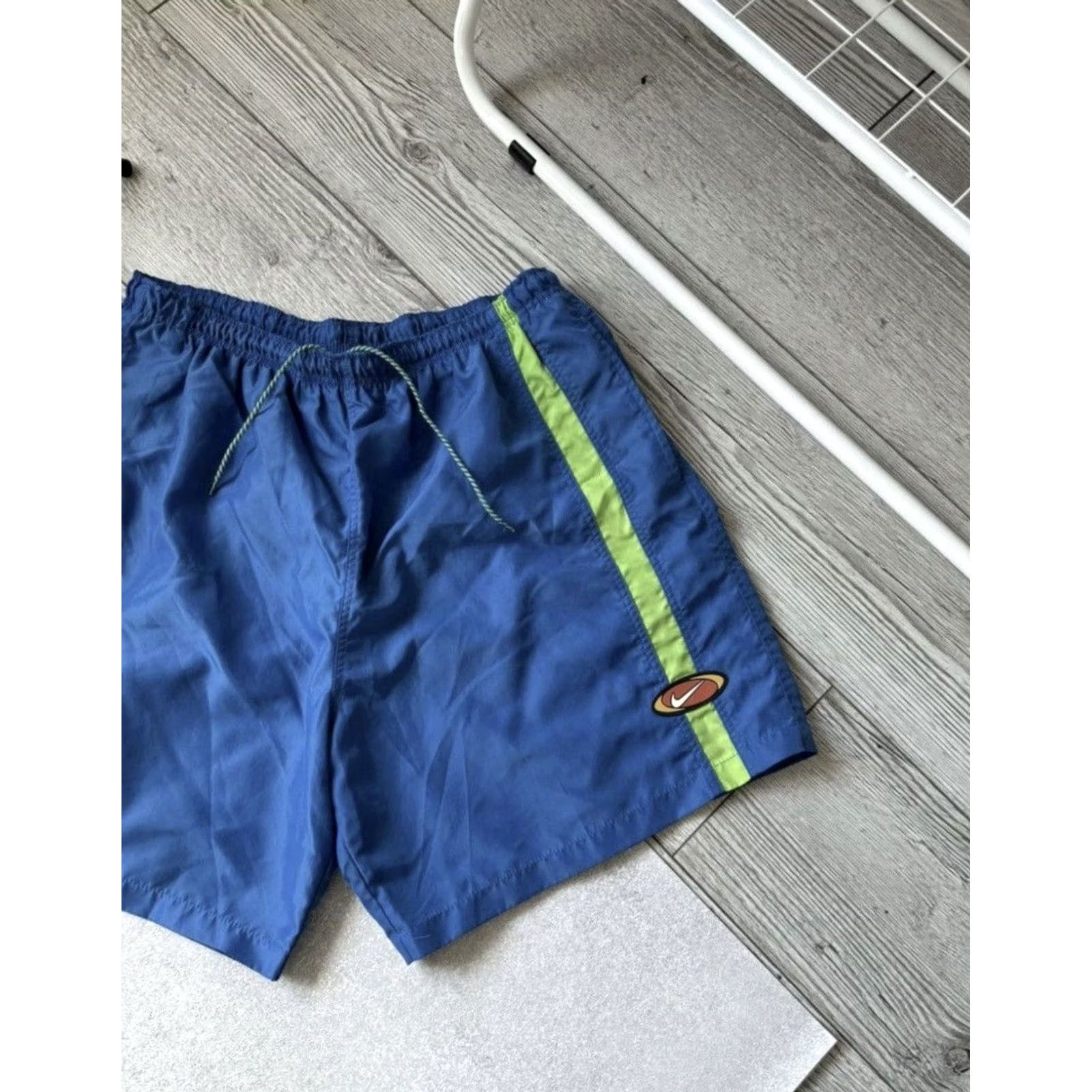 Nike VINTAGE NIKE BLUE NYLON SHORTS LOGO 90s XL MEN Size US 36 / EU 52 - 3 Thumbnail