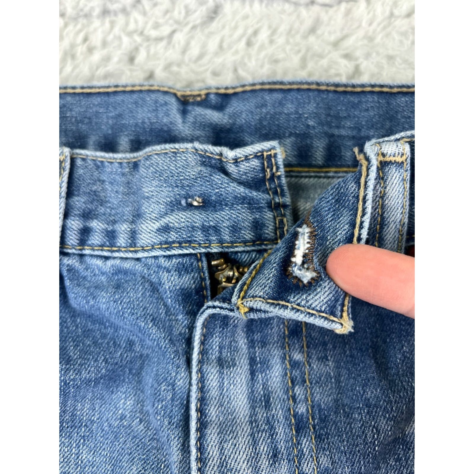 Levi's Levi's Jeans 505 Adult 32 Blue Denim Cotton Regular 5-Pocket Design Medium Wash 31x31 Mens Size US 32 / EU 48 - 6 Thumbnail