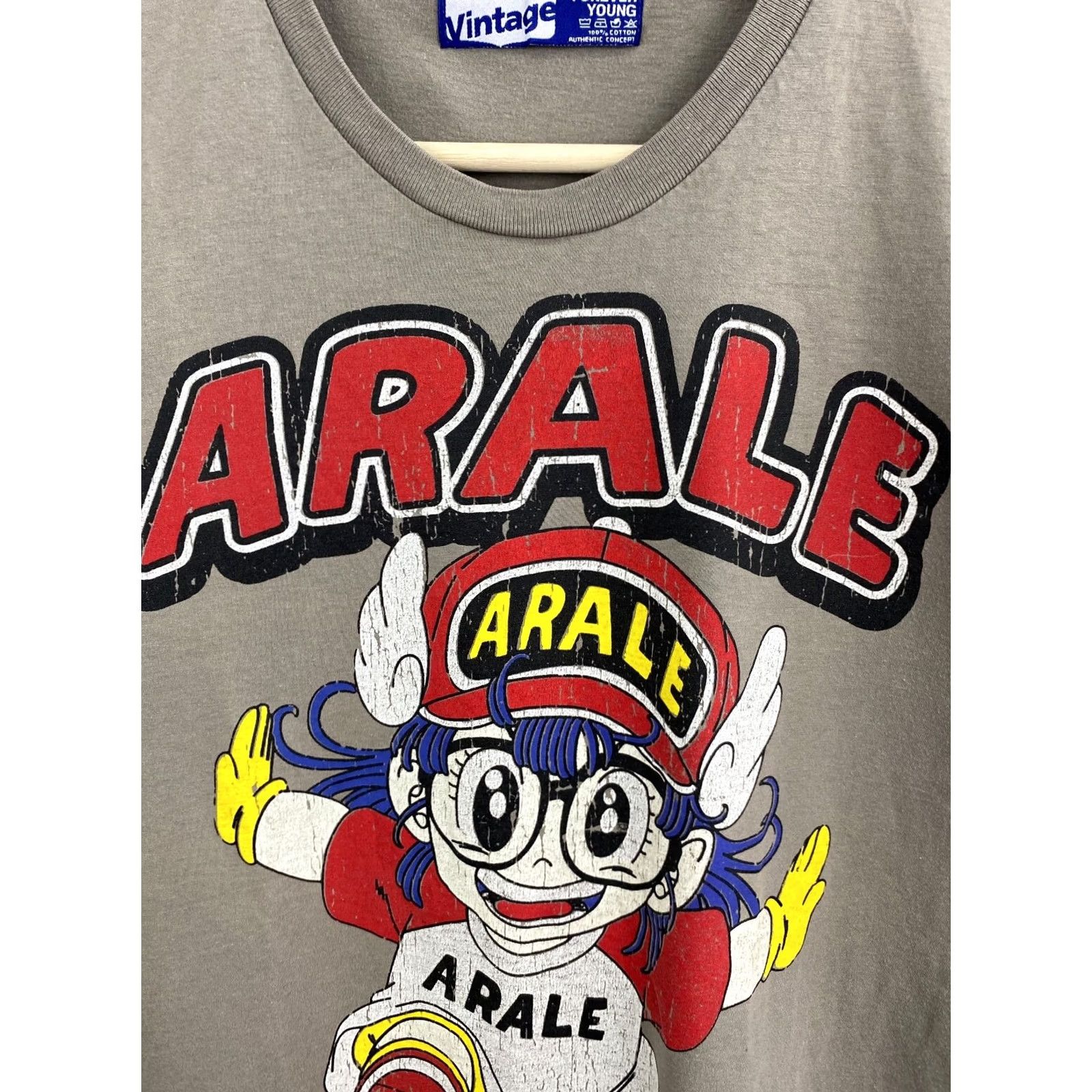 Vintage Y2K Arale Chan Mercy Vintage Design Graphic Anime T-Shirt Gray L Men XS? Size US L / EU 52-54 / 3 - 6 Thumbnail