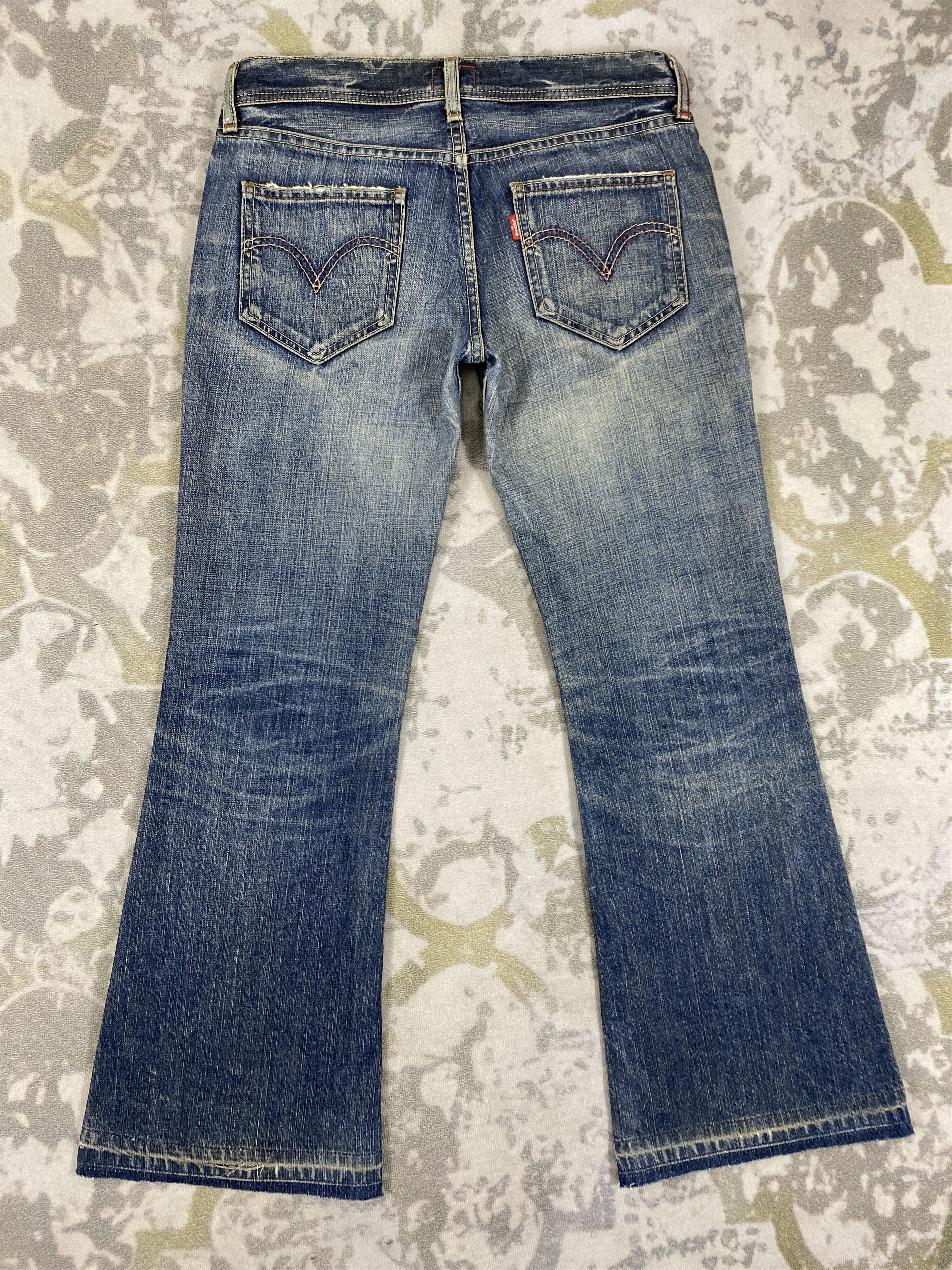 Japanese Brand Faded Blue Vintage Levi's Redloop Flare 31x28 Denim- JN3518 Size US 31 - 2 Thumbnail