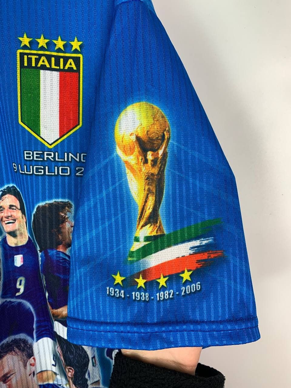 Vintage Italy Berlino 9 Luglio 2006 Soccer Shirt Campioni Del Mondo Size US XL / EU 56 / 4 - 4 Thumbnail