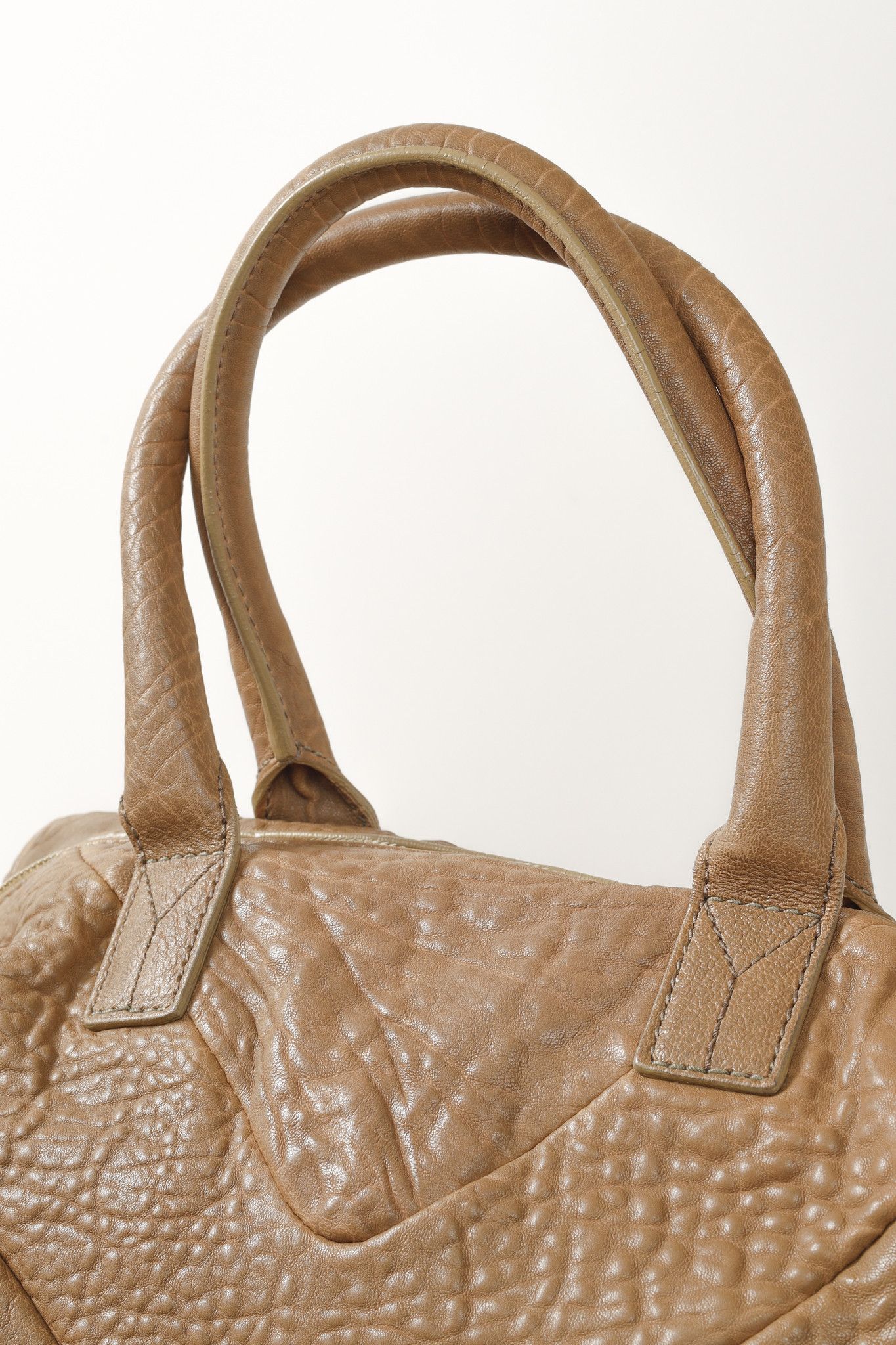 Yves Saint Laurent Yves Saint Laurent Easy Tan-Pebbled-Leather Handbag Size ONE SIZE - 7 Thumbnail