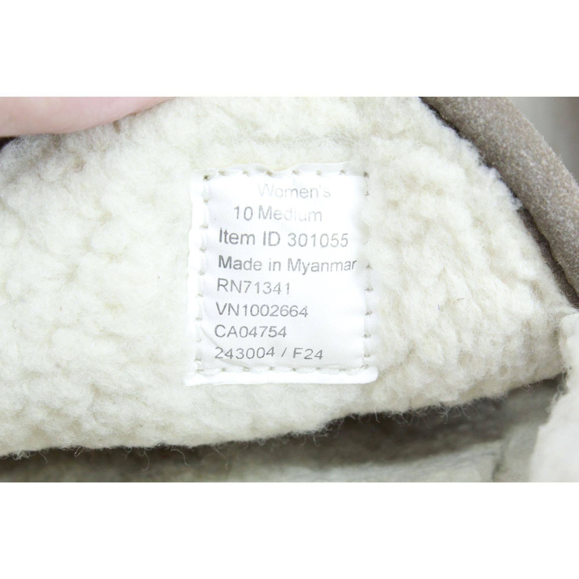 L.L. Bean LL Bean Mountain Slippers Moccasin Fleece Lined Size 10 M Size US 10 / IT 40 - 8 Thumbnail