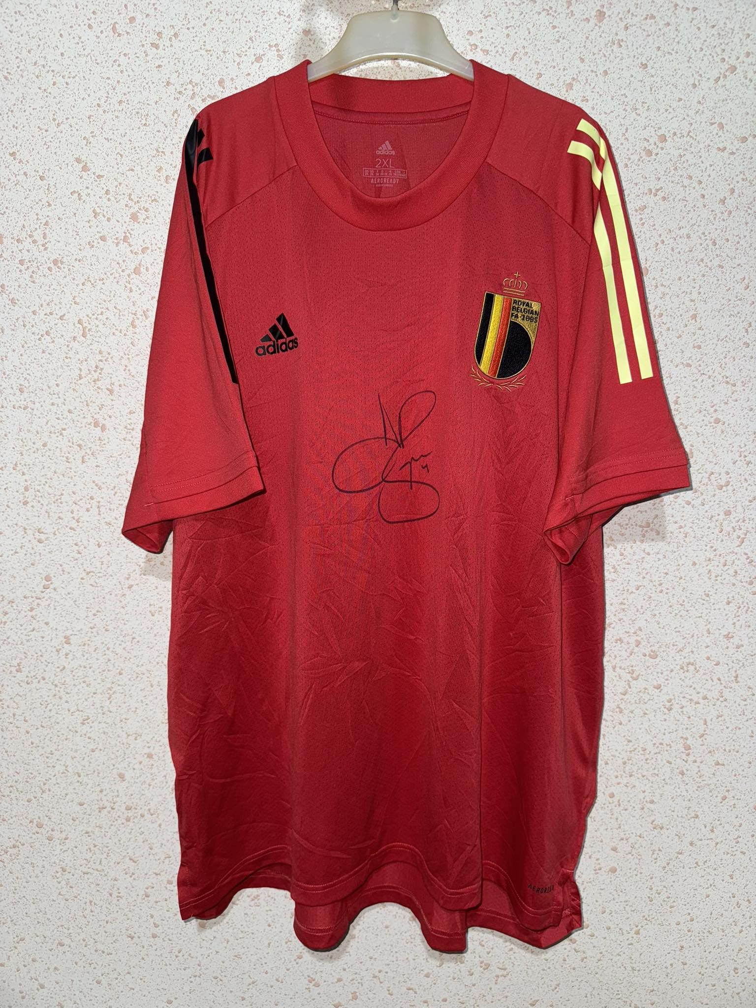 Adidas Belgium 2019/20 Home Shirt Signed by alderweireld Size US XXL / EU 58 / 5 - 1 Thumbnail
