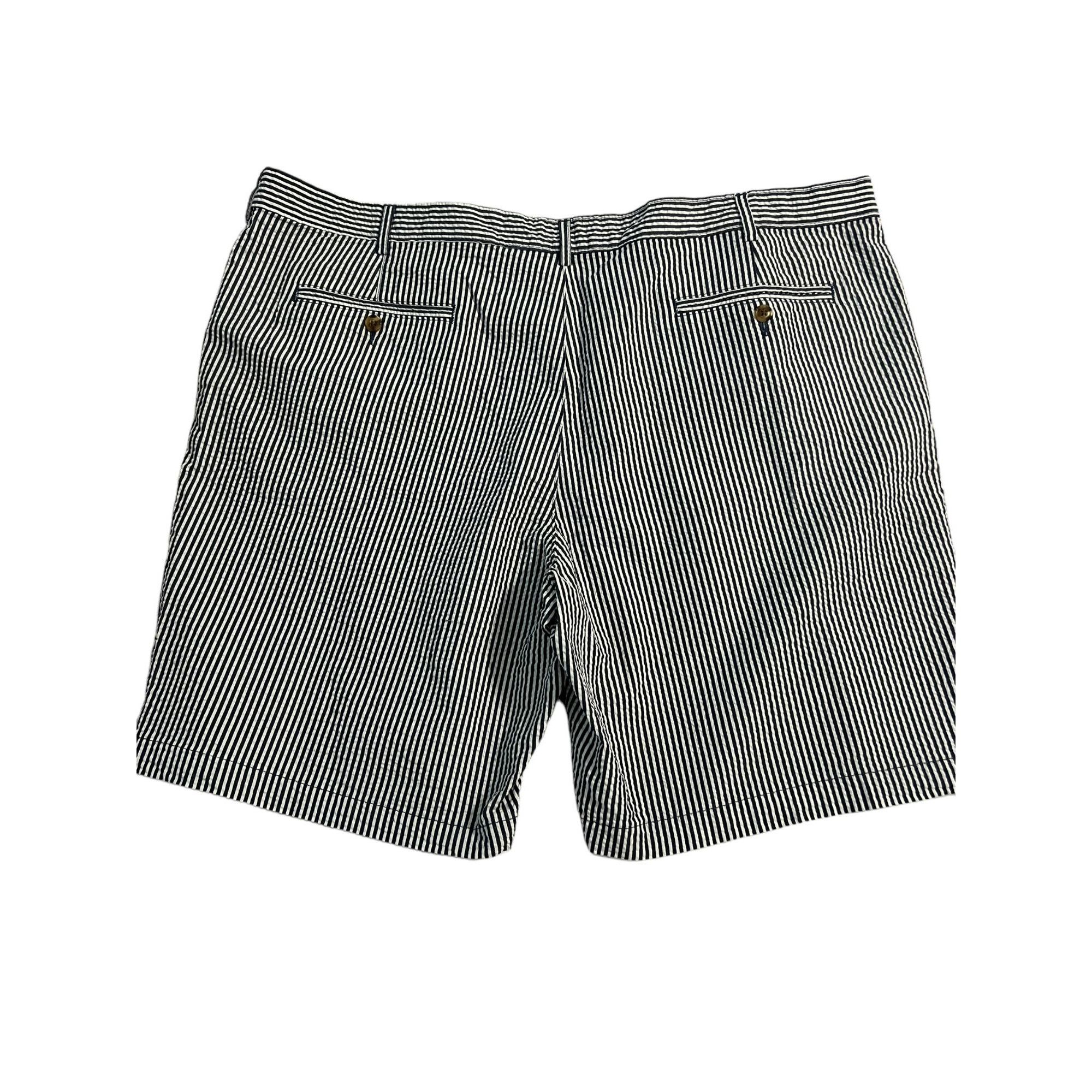 Club Room Club Room Blue White Seersucker Shorts Flat Front Size 44W N Size US 44 / EU 60 - 3 Thumbnail