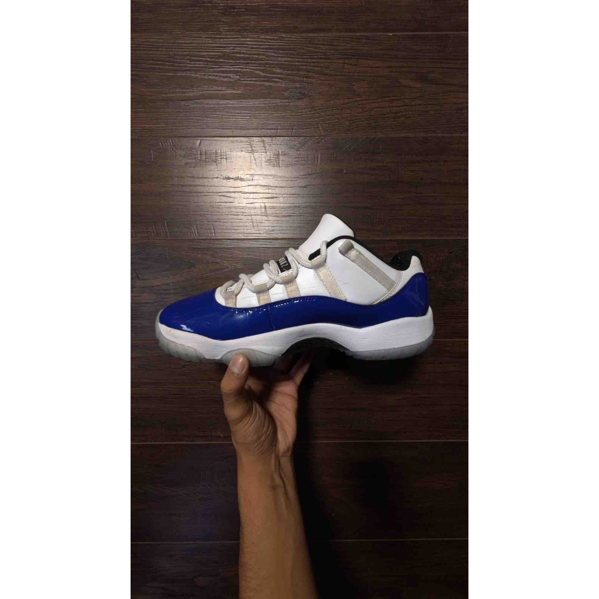 Jordan Brand Jordan 11 Retro Low White Concord (Women's) [USED] - 10 M Size US 10 / EU 43 - 10 Thumbnail