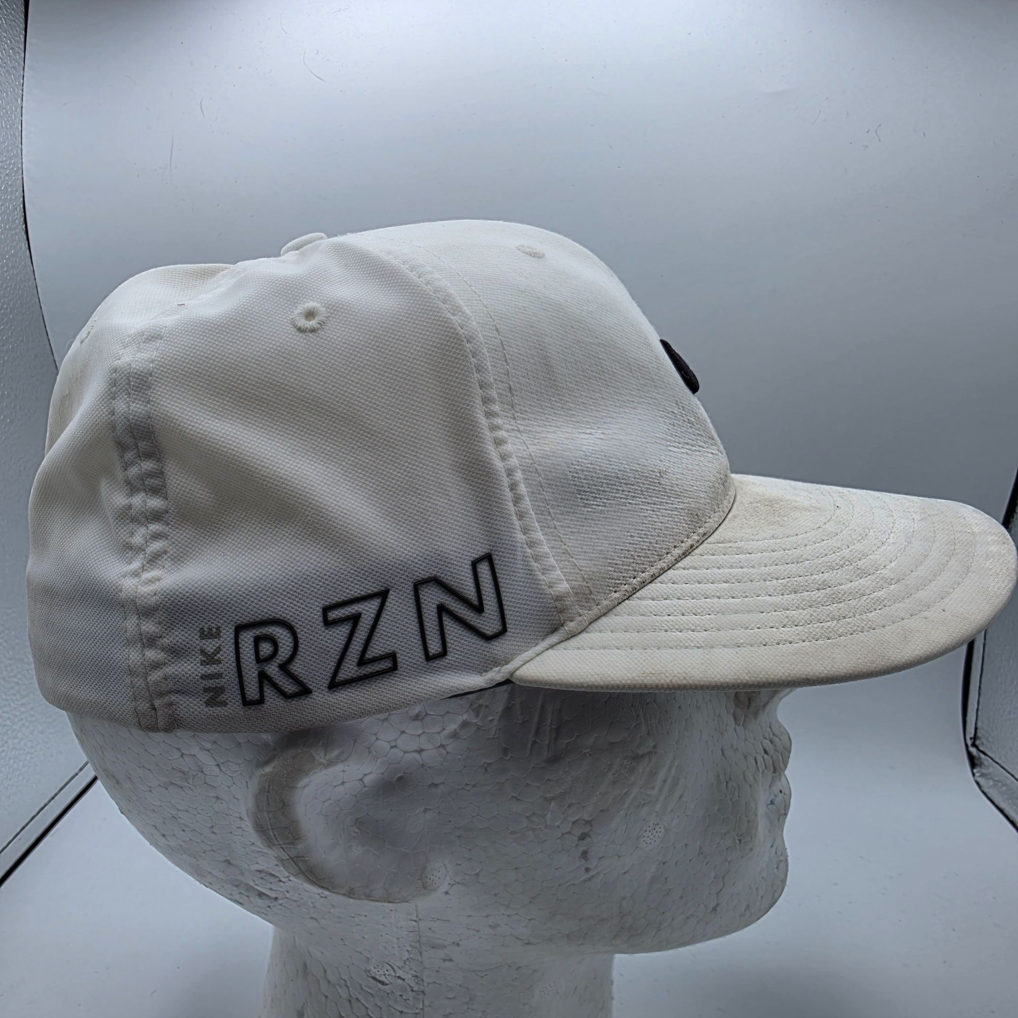 Nike Nike True Tour Vapor Hat RZN Swoosh Dri Fit White Flex Golf Size ONE SIZE - 4 Thumbnail