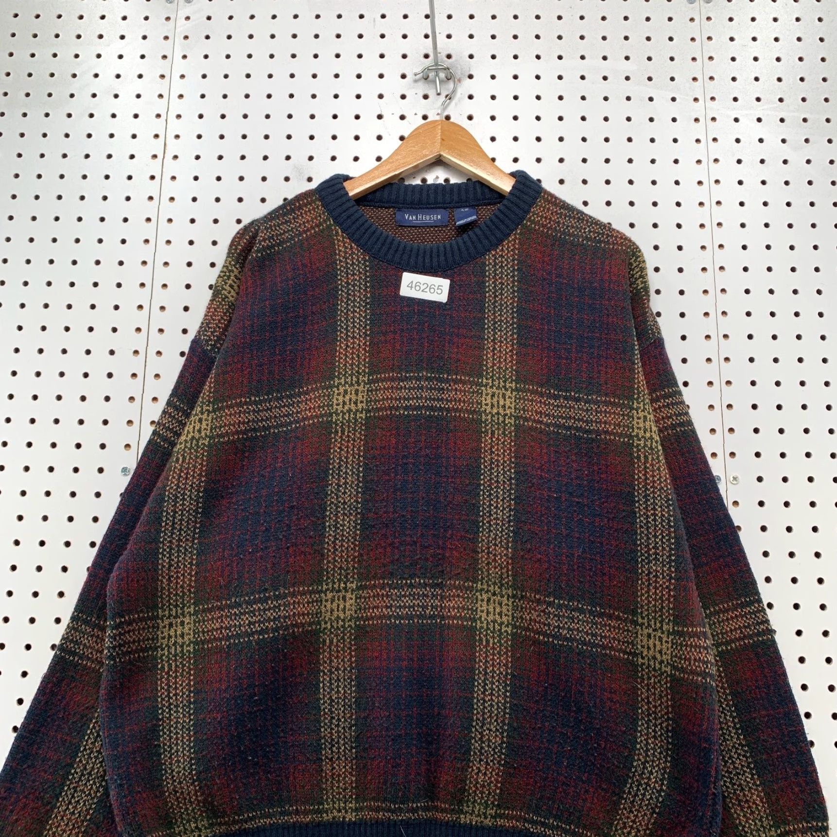 Van Heusen VINTAGE Van Heusen Sweater Mens Large Blue Red Plaid Grandpa Dad Retro Acrylic Size US L / EU 52-54 / 3 - 2 Thumbnail
