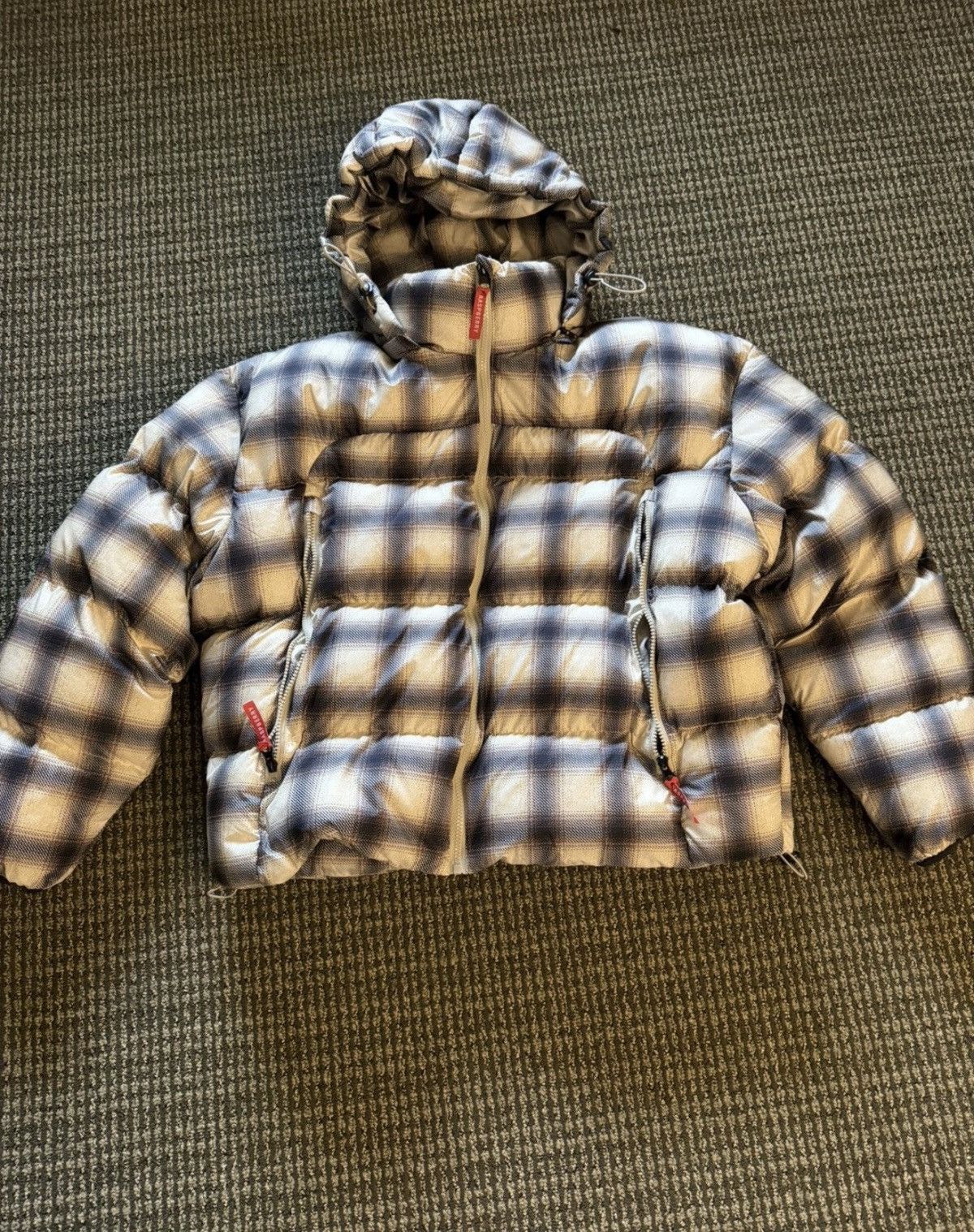 The GV Gallery GV gallery plaid puffer size xs. Brand New! Size US XS / EU 42 / 0 - 2 Thumbnail