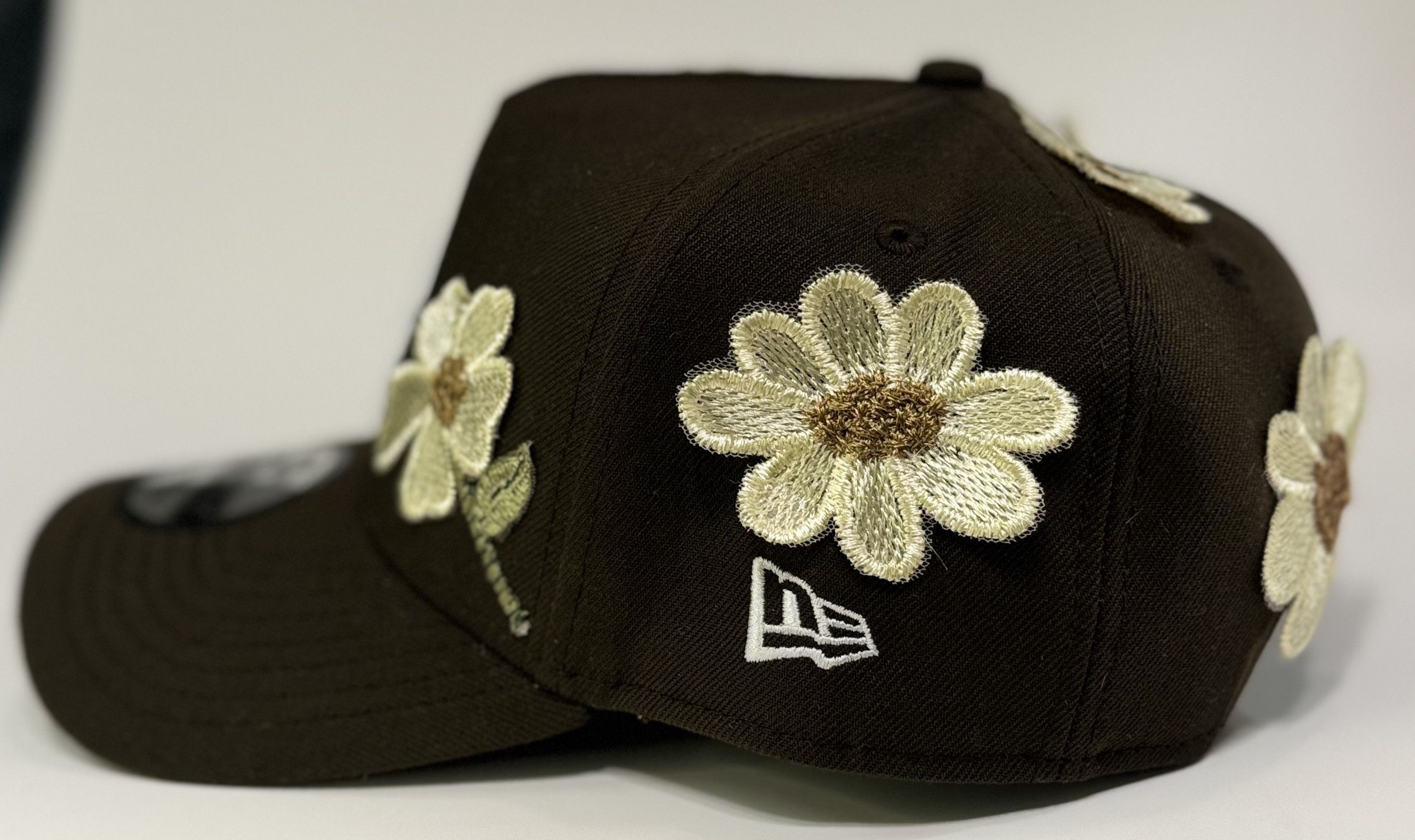 New Era Mocha Cream New Era Custom Hat Size ONE SIZE - 6 Thumbnail
