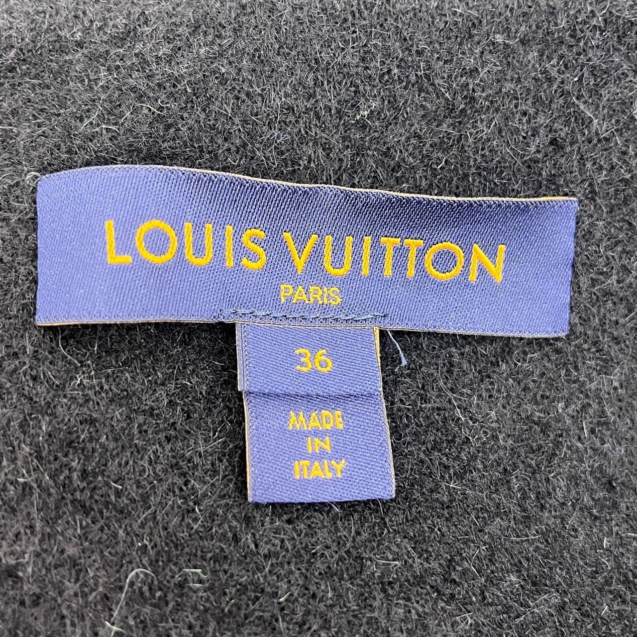 Louis Vuitton Louis Vuitton Green plaid leather badge logo wool alpaca ho Size US S / EU 44-46 / 1 - 5 Thumbnail