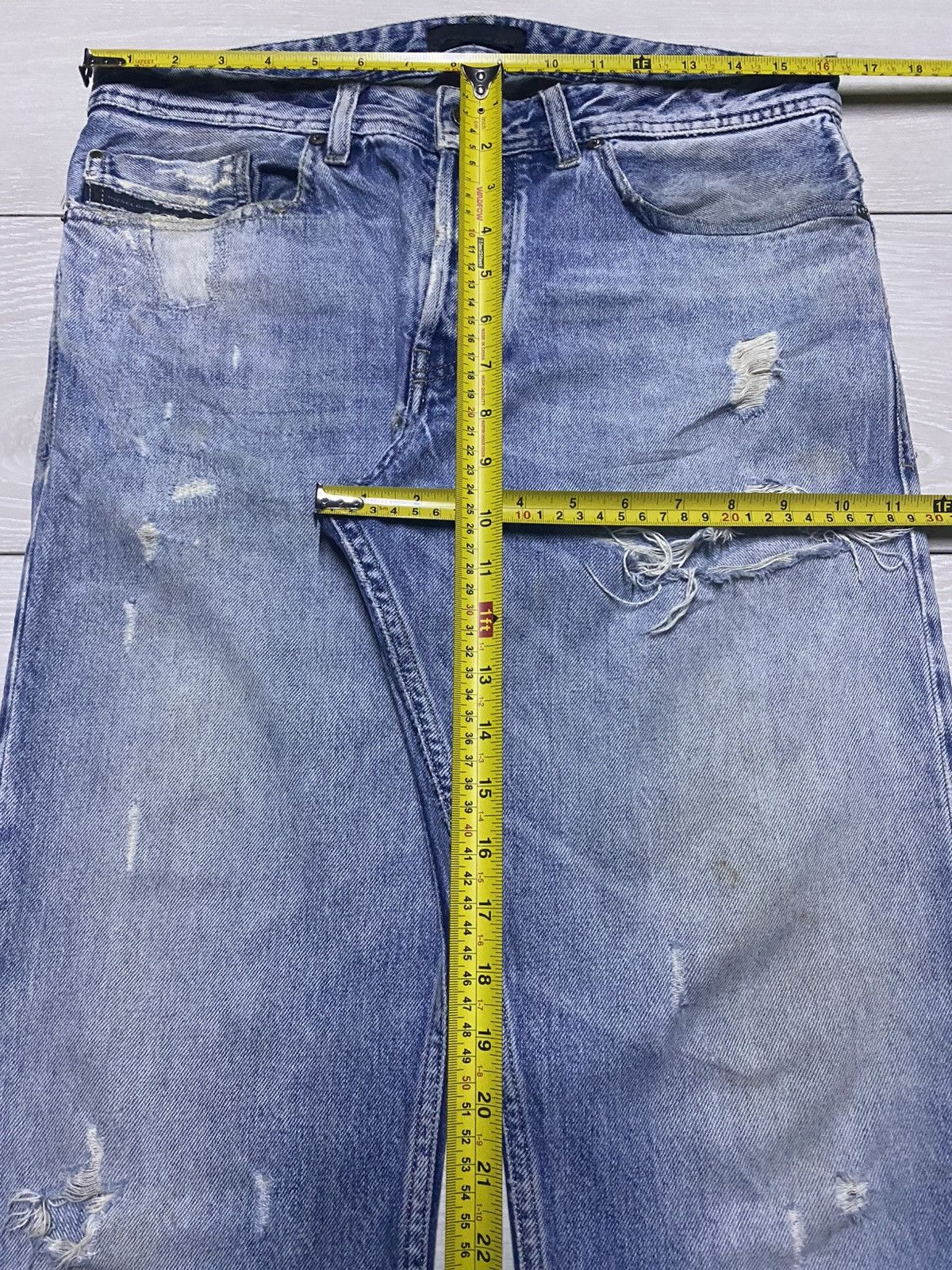 Diesel Black Gold Vintage Diesel Black Gold Selvedge Distressed Slim Jeans Size US 32 / EU 48 - 19 Thumbnail