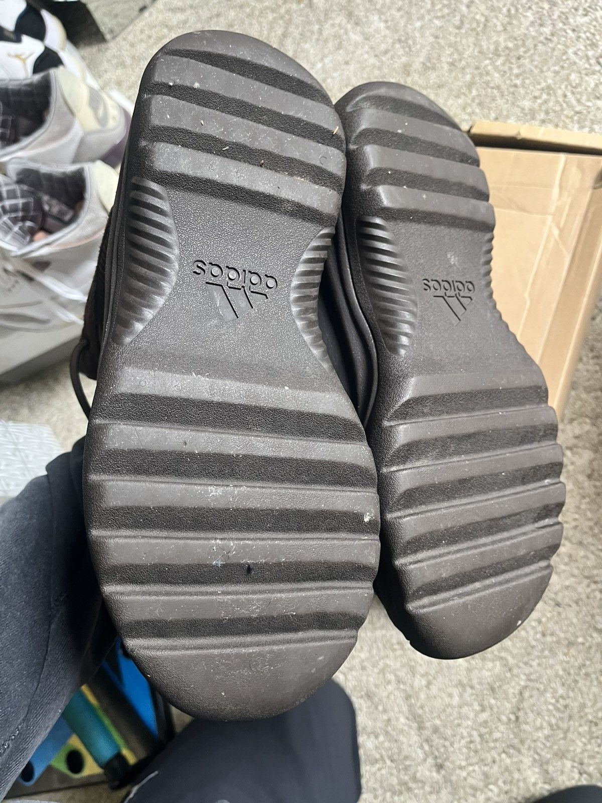 Yeezy Adidas yeezy boot oil Size US 10 / EU 43 - 5 Thumbnail