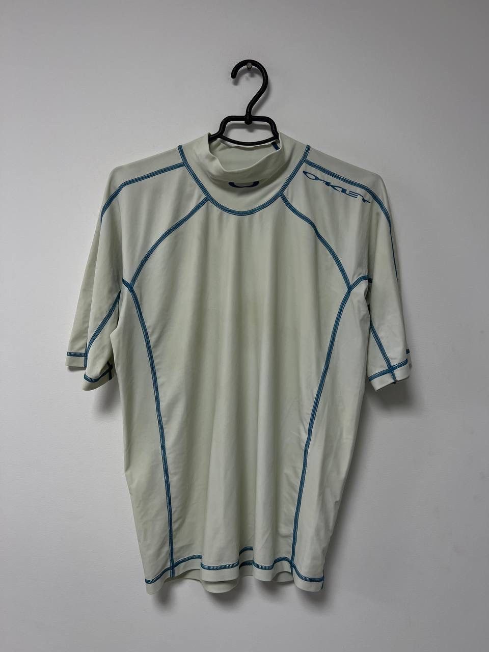 Other Vintage Oakley Compression Shirt Swim Run Athletic sz 2XL Size US XXL / EU 58 / 5 - 1 Thumbnail