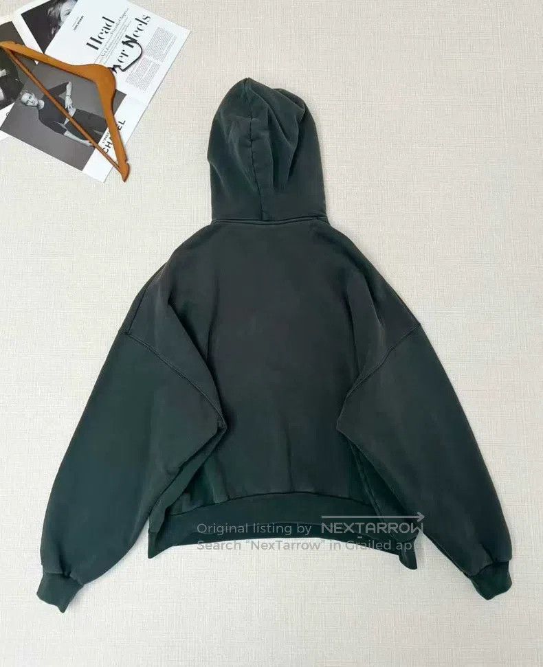 Balenciaga Balenciaga Sweatshirt Size US M / EU 48-50 / 2 - 3 Thumbnail