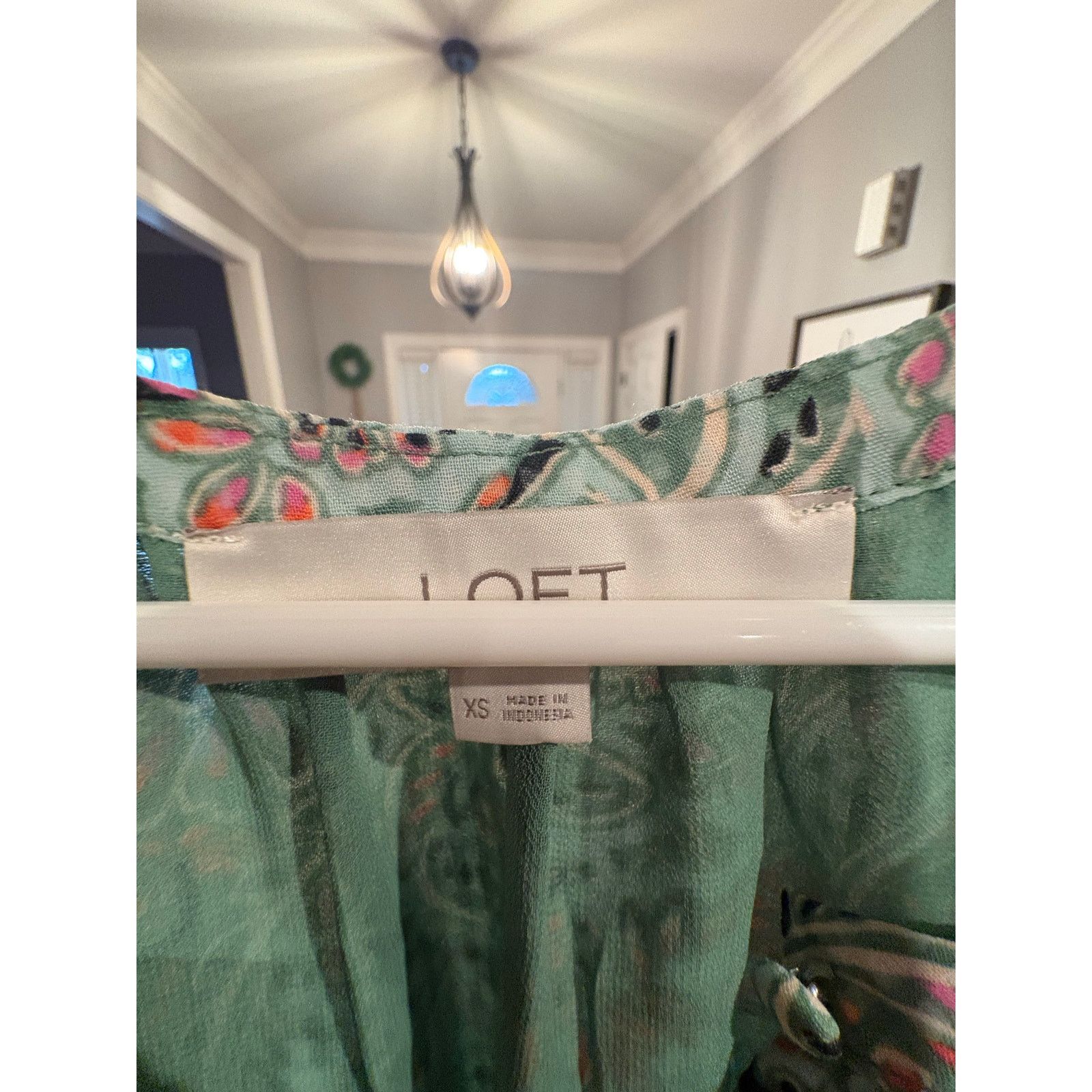Loft LOFT Women’s XS Green Paisley Blouse Sheer Peasant Top Size XS / US 0-2 / IT 36-38 - 3 Thumbnail