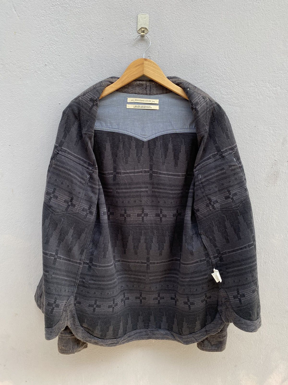 Flannel × Japanese Brand HERITAGE STONE Distress Look Charcoal Grey Flannel Size US M / EU 48-50 / 2 - 2 Thumbnail