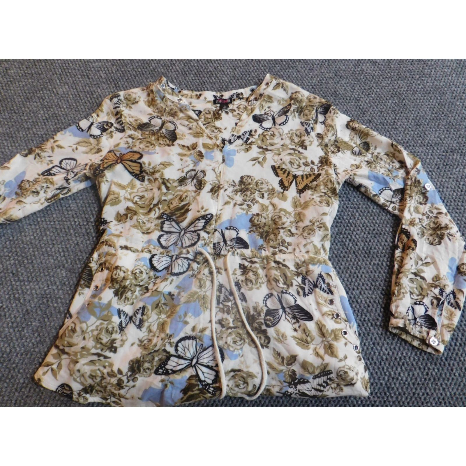 Vintage Icky Me Womens Blouse S Beige Floral Long Sleeve Pullover Stretch Casual Logo Collared Polyester Rayon Classic Vintage No Size S / US 4 / IT 40 - 4 Thumbnail