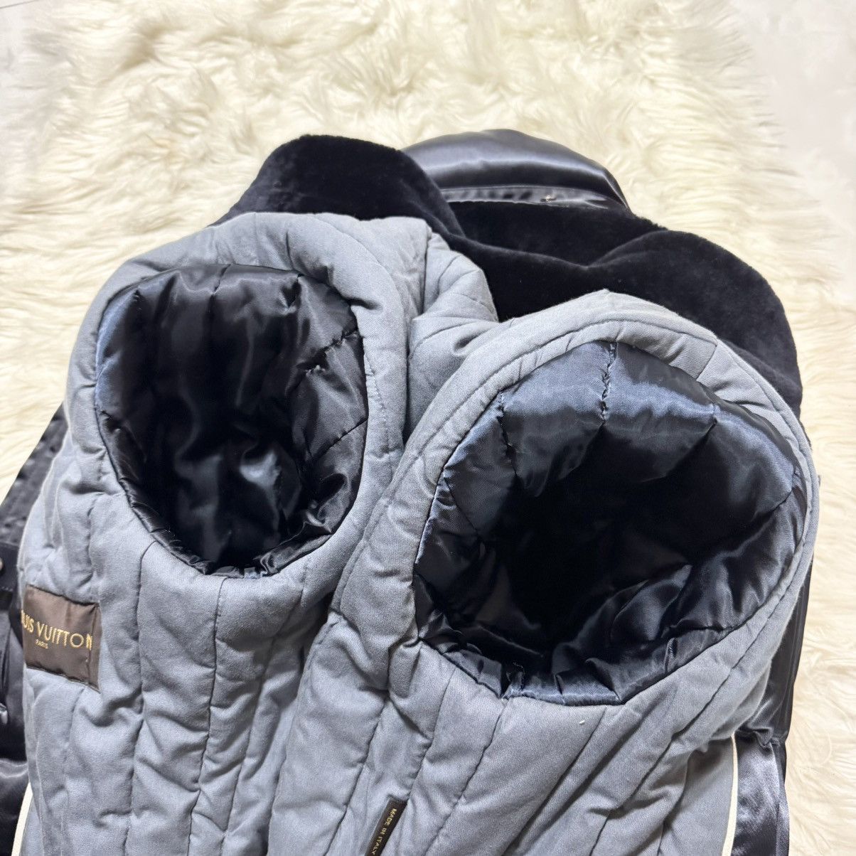 Louis Vuitton Louis Vuitton Runway Leather Bomber Jacket with Fur Hood Size US M / EU 48-50 / 2 - 19 Thumbnail