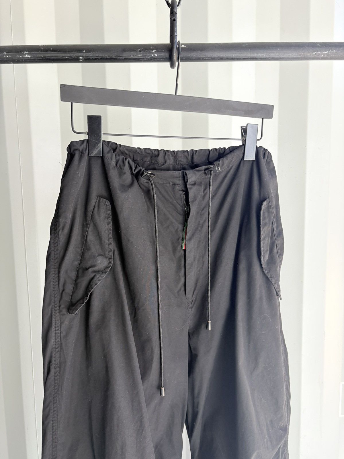 Gucci Wide Parachute Nylon Pants Gucci Tom Ford Era Size US 32 / EU 48 - 2 Thumbnail