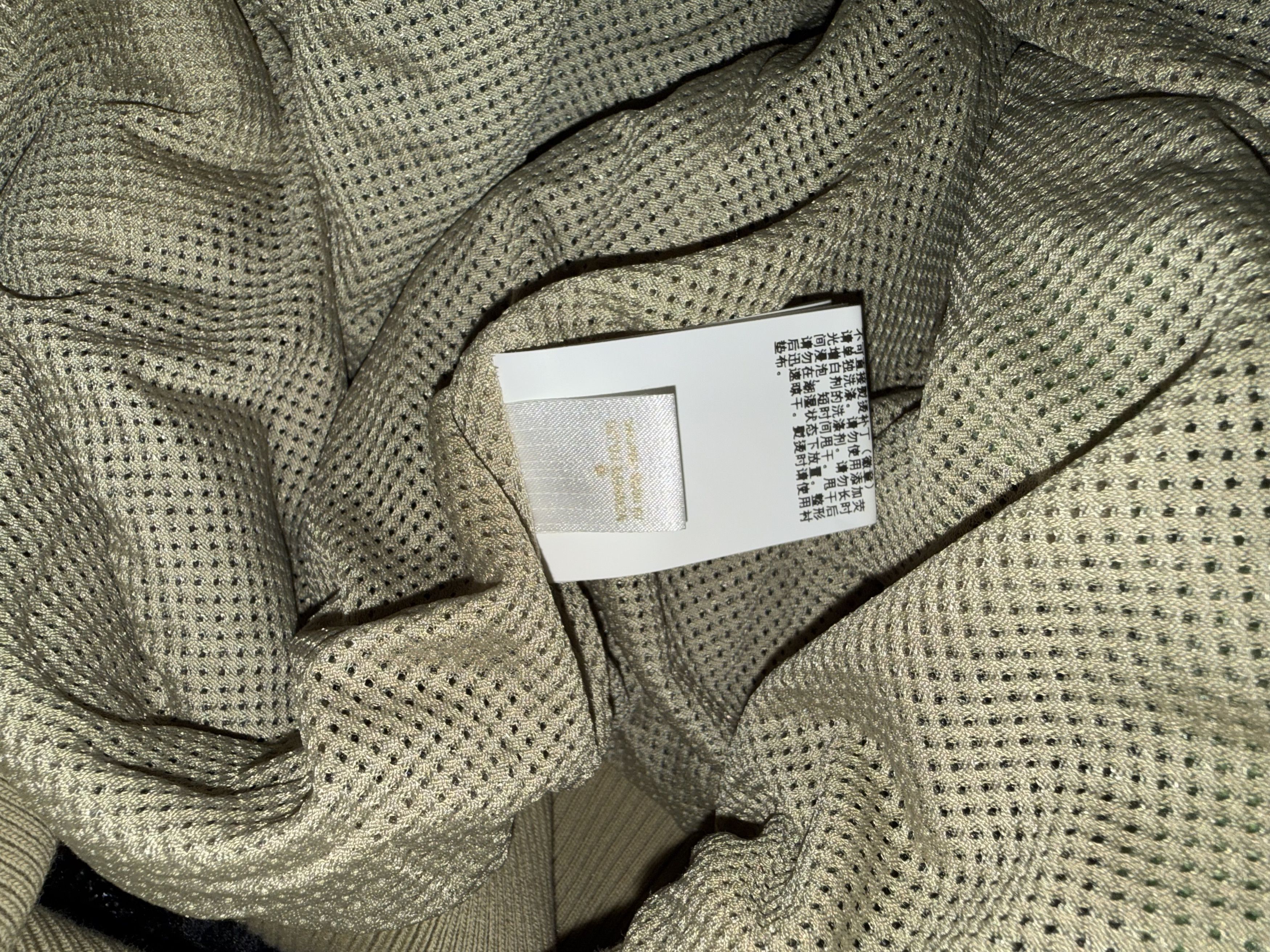 Bape BAPE COLOR CAMO SHARK FULL ZIP SHERPA HODDIE CAMO Size L Size US L / EU 52-54 / 3 - 12 Thumbnail