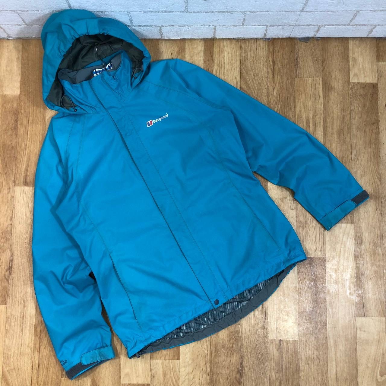 Outdoor Life Berghaus Aquafoil Membrane Hooded Jacket | Grailed