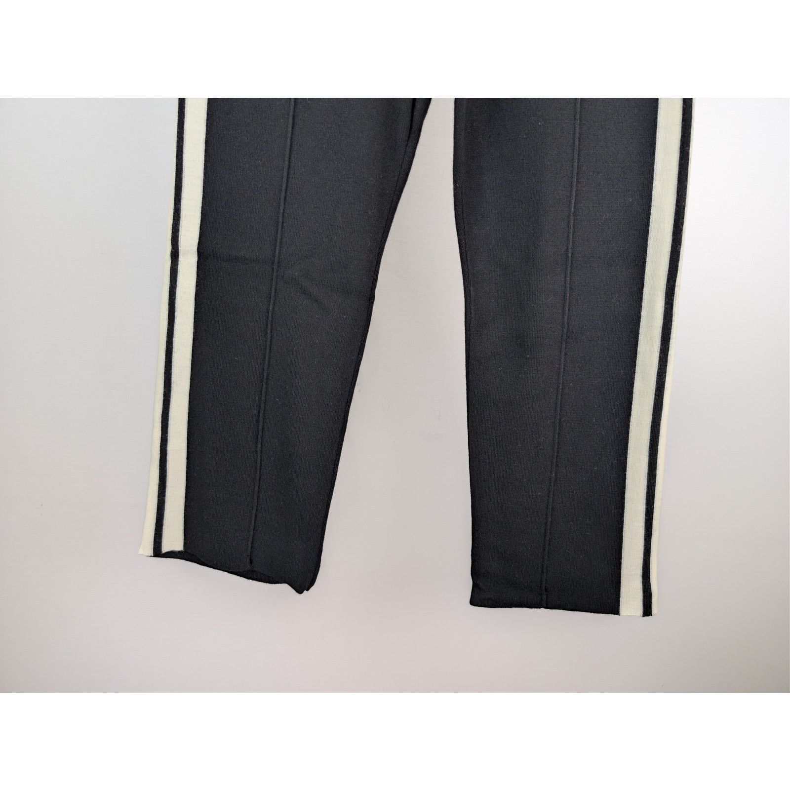 Palm Angels o1rshd1 Classic Logo Knit Track Pants in Black / Off White Size US 32 / EU 48 - 4 Thumbnail