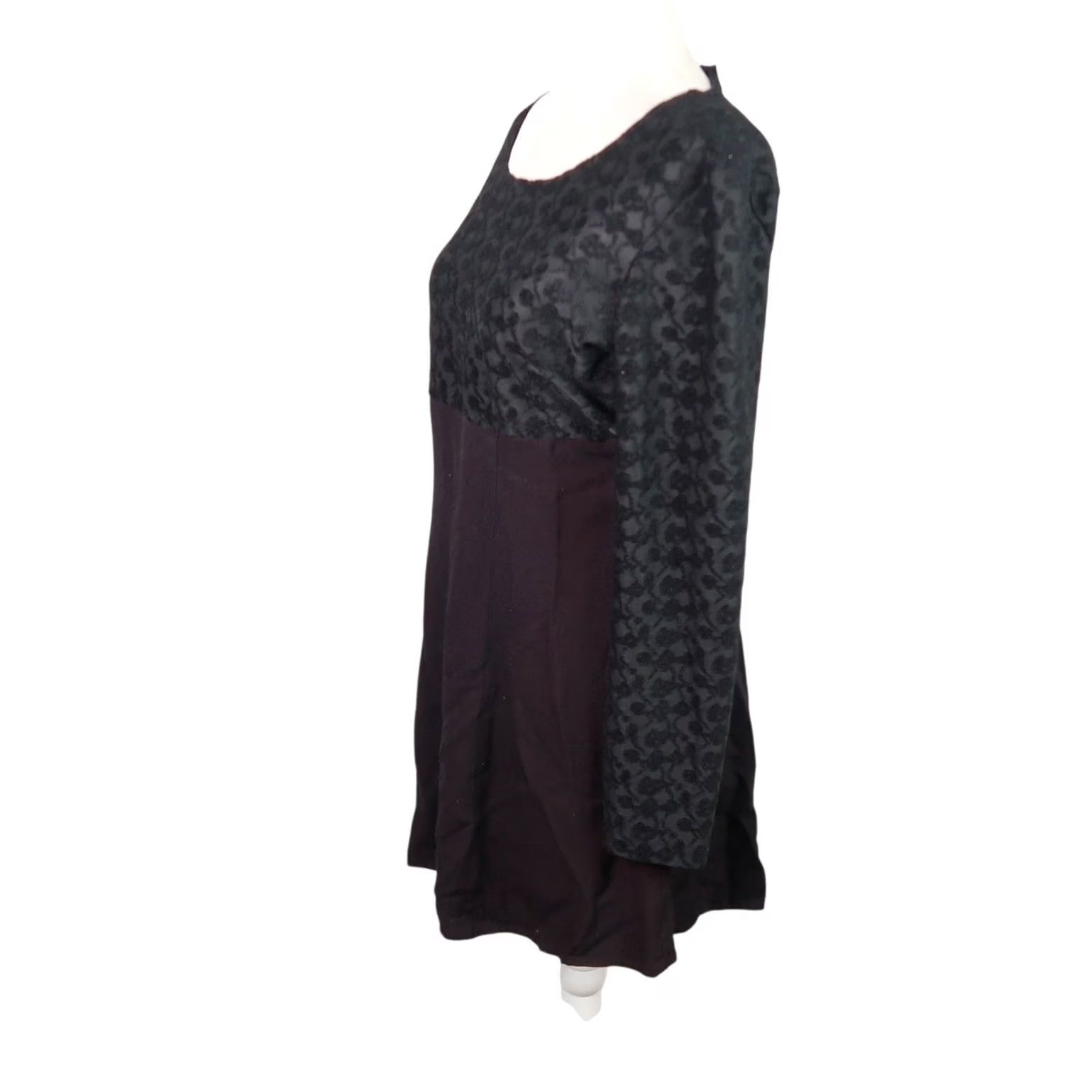 Vintage VINTAGE 90s Byer Too! black lace combo fit & flare mini dress Short Women Regular Size 6 7 Long Sleeve 90s Theme Mens/Womens Size M / US 6-8 / IT 42-44 - 3 Thumbnail