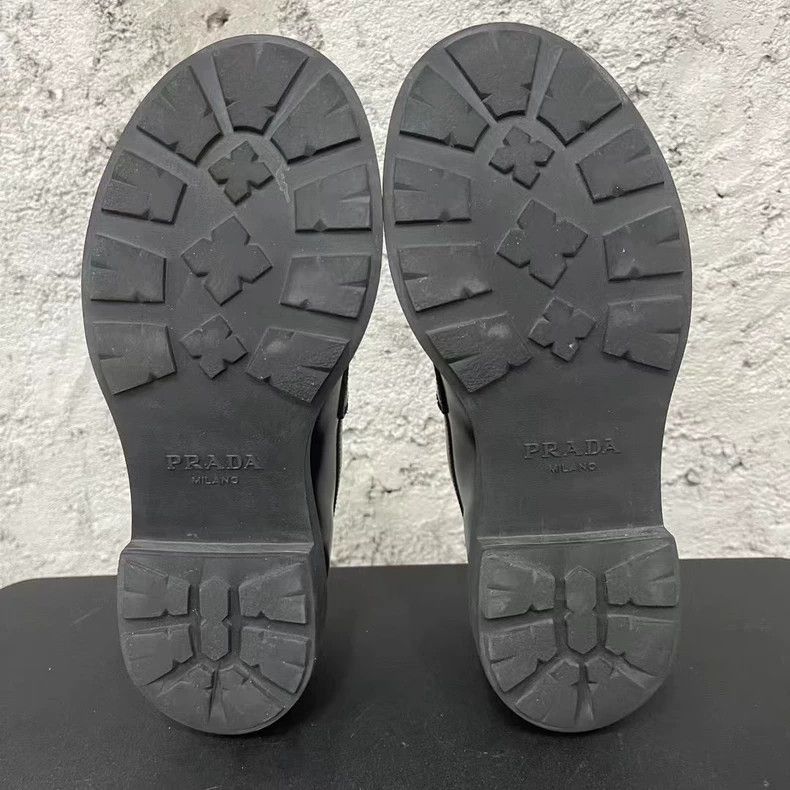 Prada Prada Leather Loafers Size 6-2506 Size US 6 / EU 39 - 7 Thumbnail