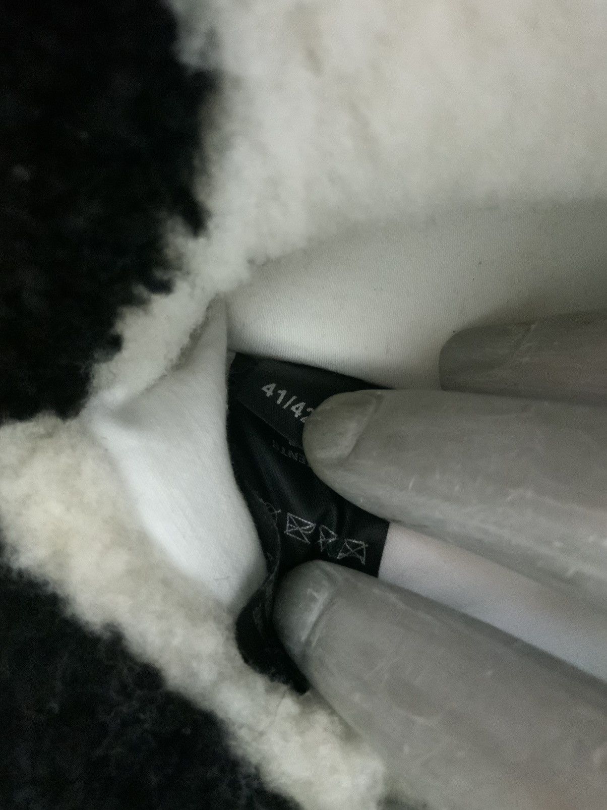 Vetements FW21 VETEMENTS PANDA HUG ME LOUNGE SLIPPERS Size US 8.5 / EU 41-42 - 5 Thumbnail