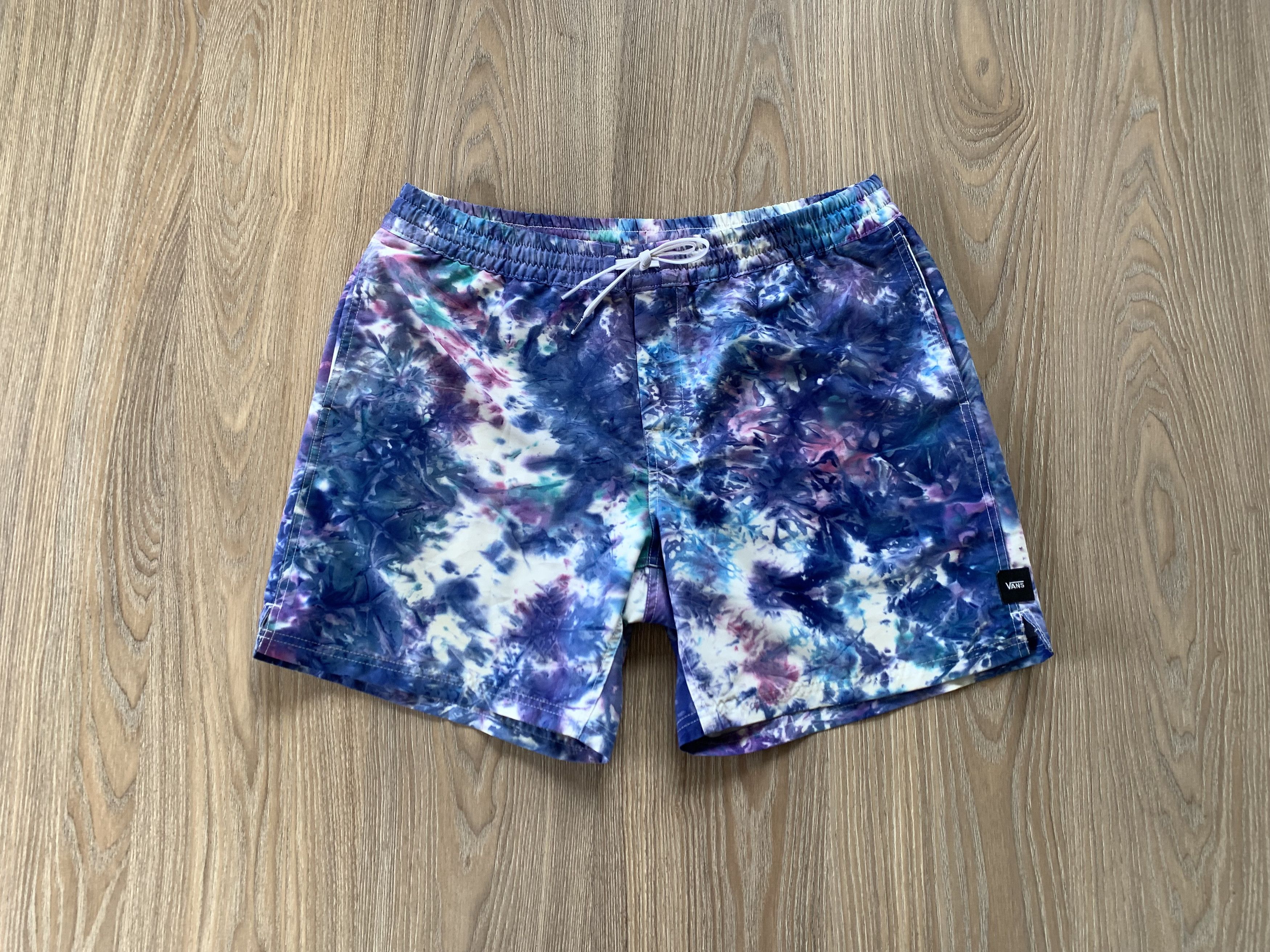 Vans Vans Beach Swim Tie Dye Printed Shorts Size US 38 / EU 54 - 8 Thumbnail