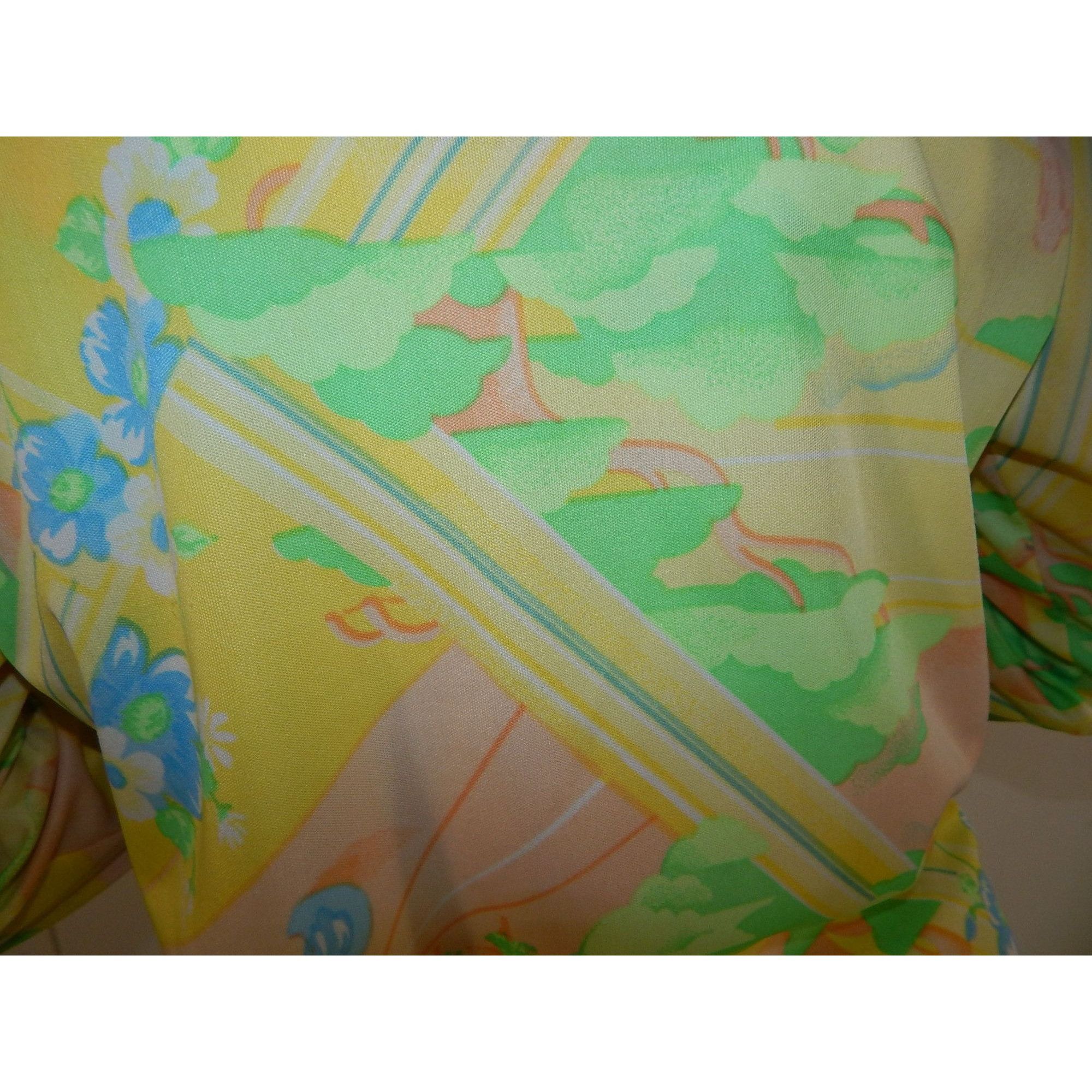 Other 2 pc Vtg Ship'n Shore Women Yellow Polyester Knit Shirt Size M / US 6-8 / IT 42-44 - 4 Thumbnail
