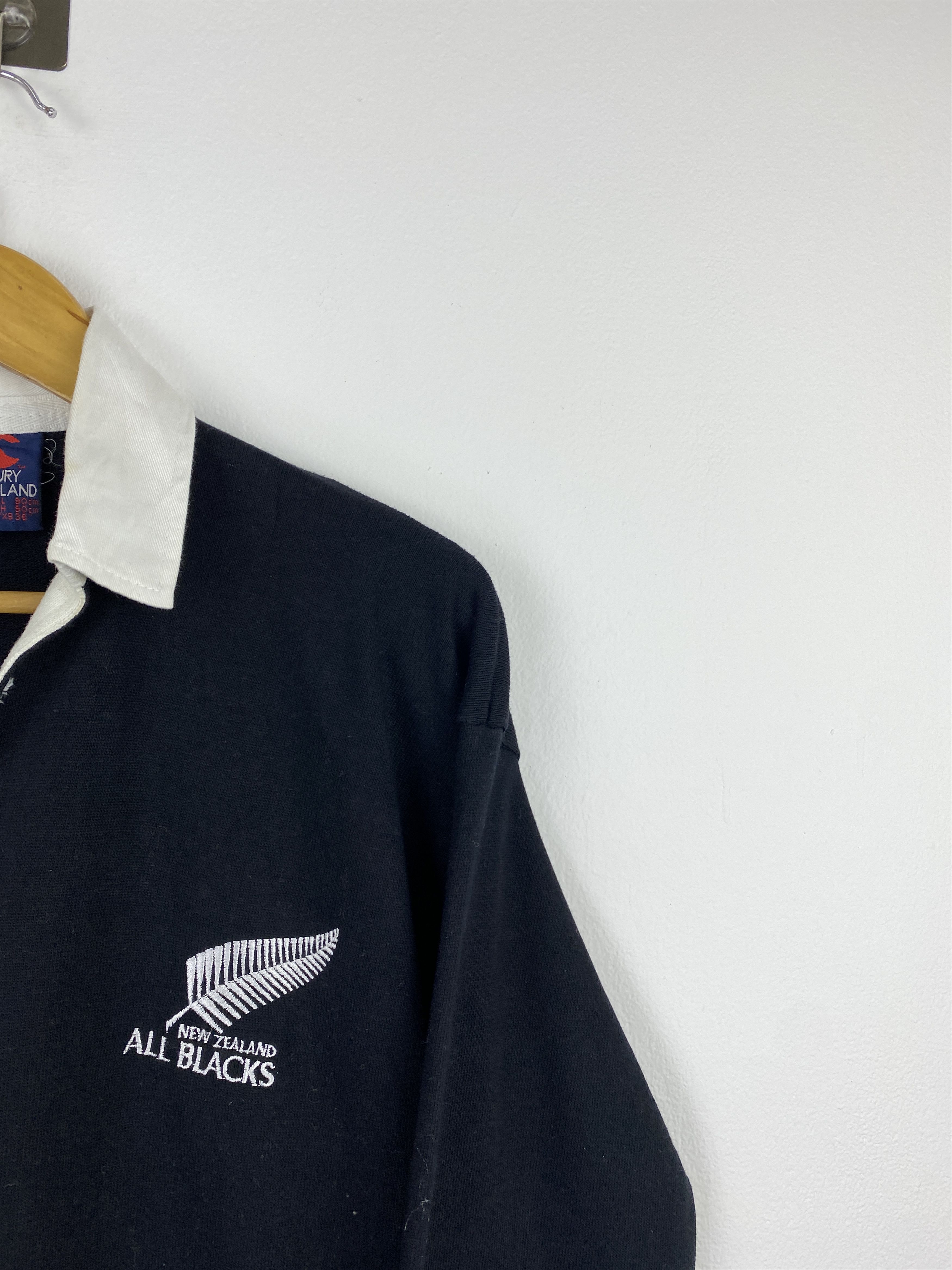 Canterbury of New Zealand Vintage 90s Canterbury All Blacks Rugby Shirt SH0455 Size US XXS / EU 40 - 8 Thumbnail