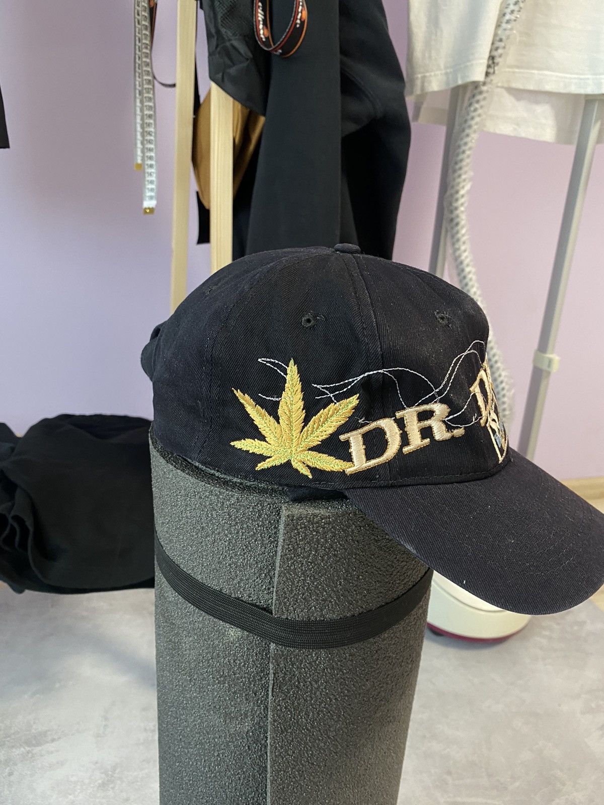 Dr. Dre Vintage 90s Snapback Hat Cap Dr Dre The Chronic Album 1992Y Size ONE SIZE - 4 Thumbnail