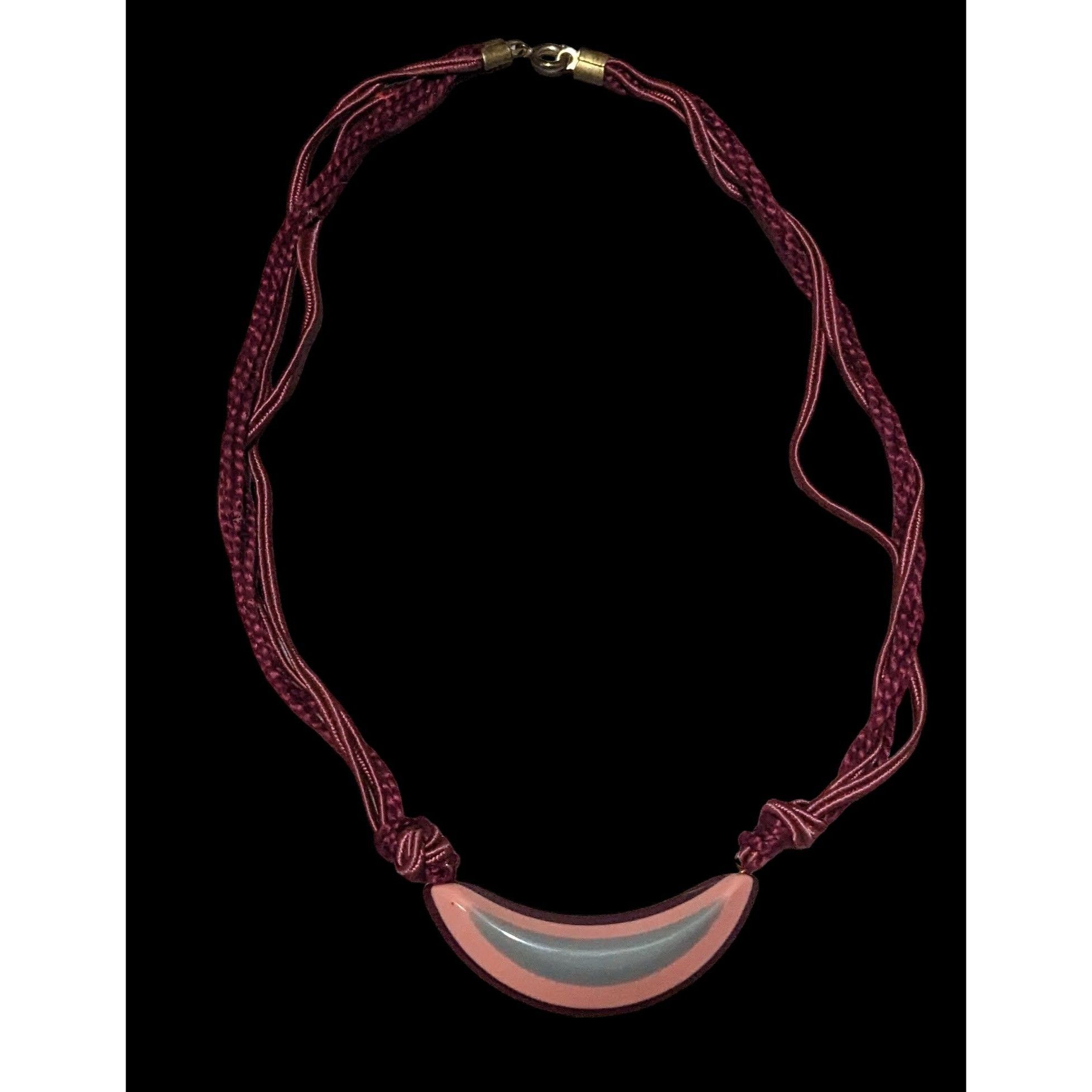 Other Vintage Lucite Pink And Grey Pendant Necklace Size ONE SIZE - 1 Thumbnail