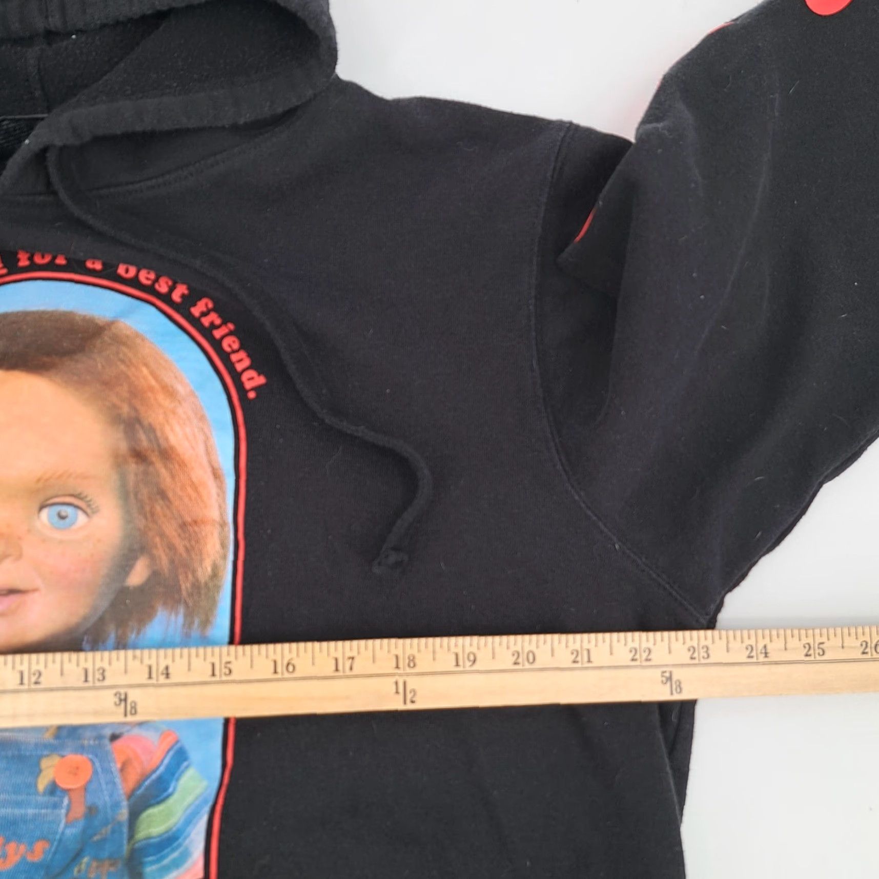 Vintage Chucky Shirt Hoodie Mens XL Black Graphic Print Hooded Kangaroo Pocket Good Guys Halloween 80s Horror Movie Retro Size US XL / EU 56 / 4 - 6 Thumbnail