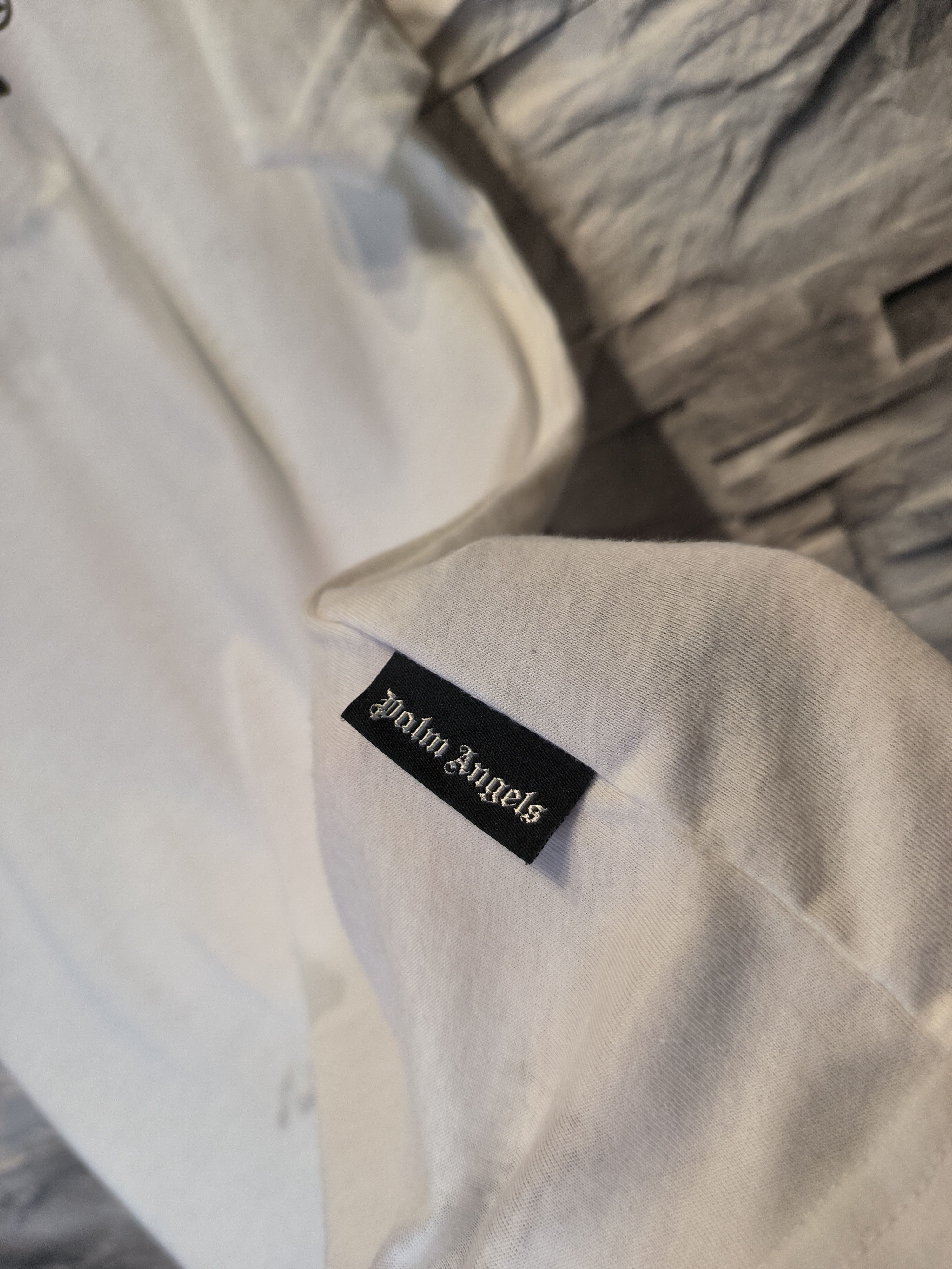 Palm Angels Palm Angels T-Shirt Parrot Big Logo Tee White Distressed Size US S / EU 44-46 / 1 - 8 Thumbnail
