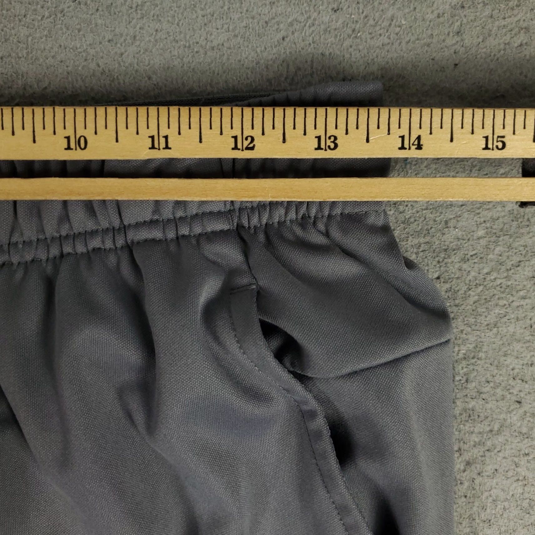 Nike Nike Pants Mens Small Gray Lightweight Ankle Zip Sweatpants Sweatpants Regular Pockets Modern Sports 90s? Size US 29 - 6 Thumbnail