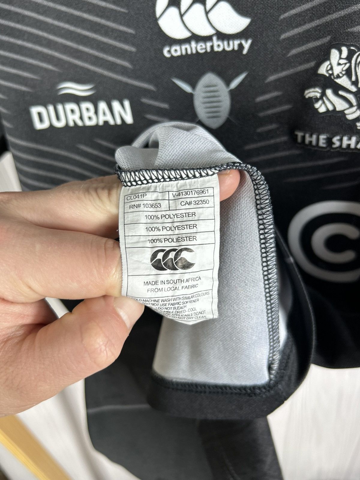 Canterbury of New Zealand Sharks Rugby Durban South Africa 2018/19 Jersey CANTERBURY Size US S / EU 44-46 / 1 - 11 Thumbnail
