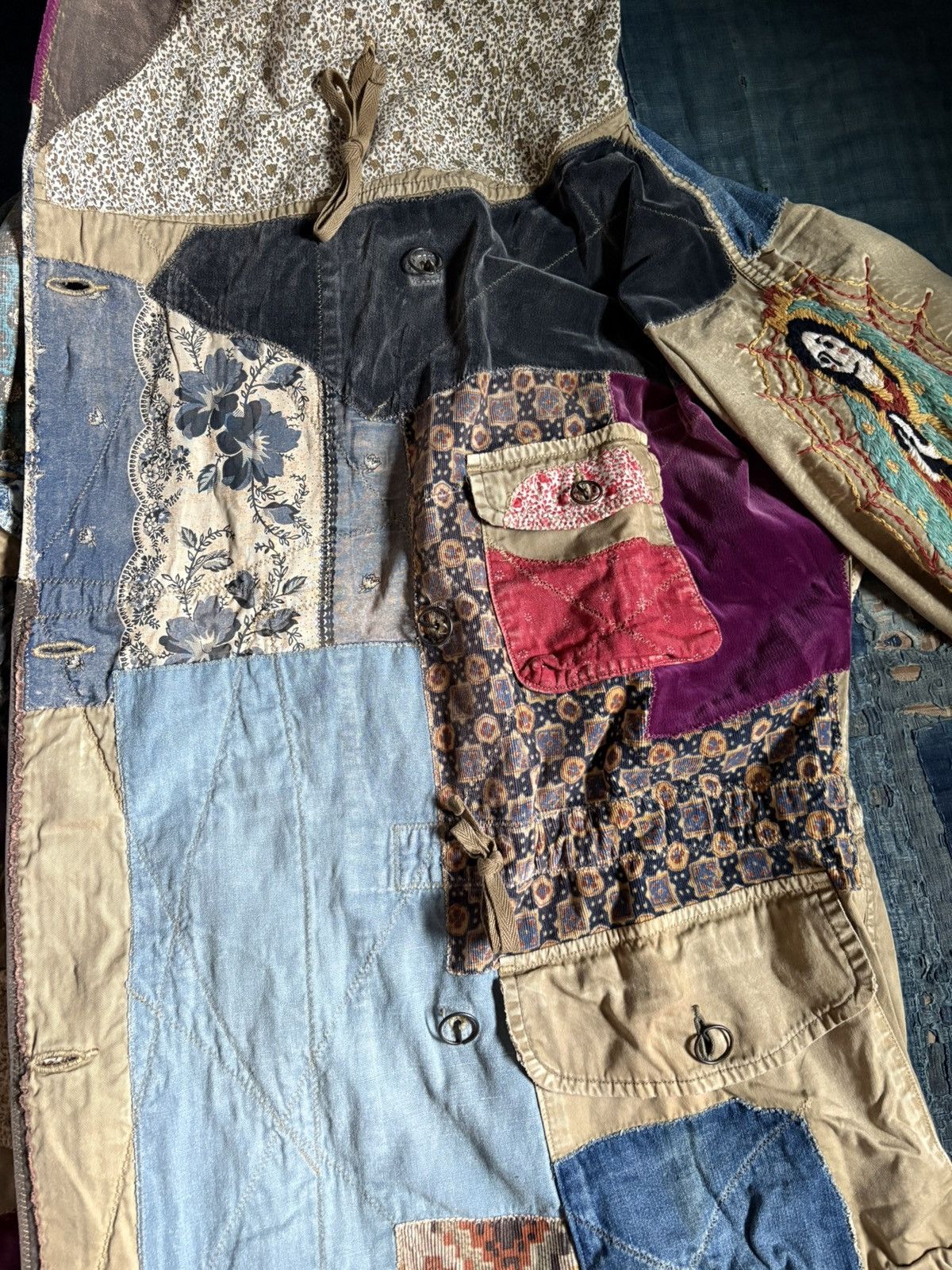 Kapital Kountry Kapital Crazy Hobo Patchwork Ring Coat Maria embroidery Size US L / EU 52-54 / 3 - 11 Thumbnail