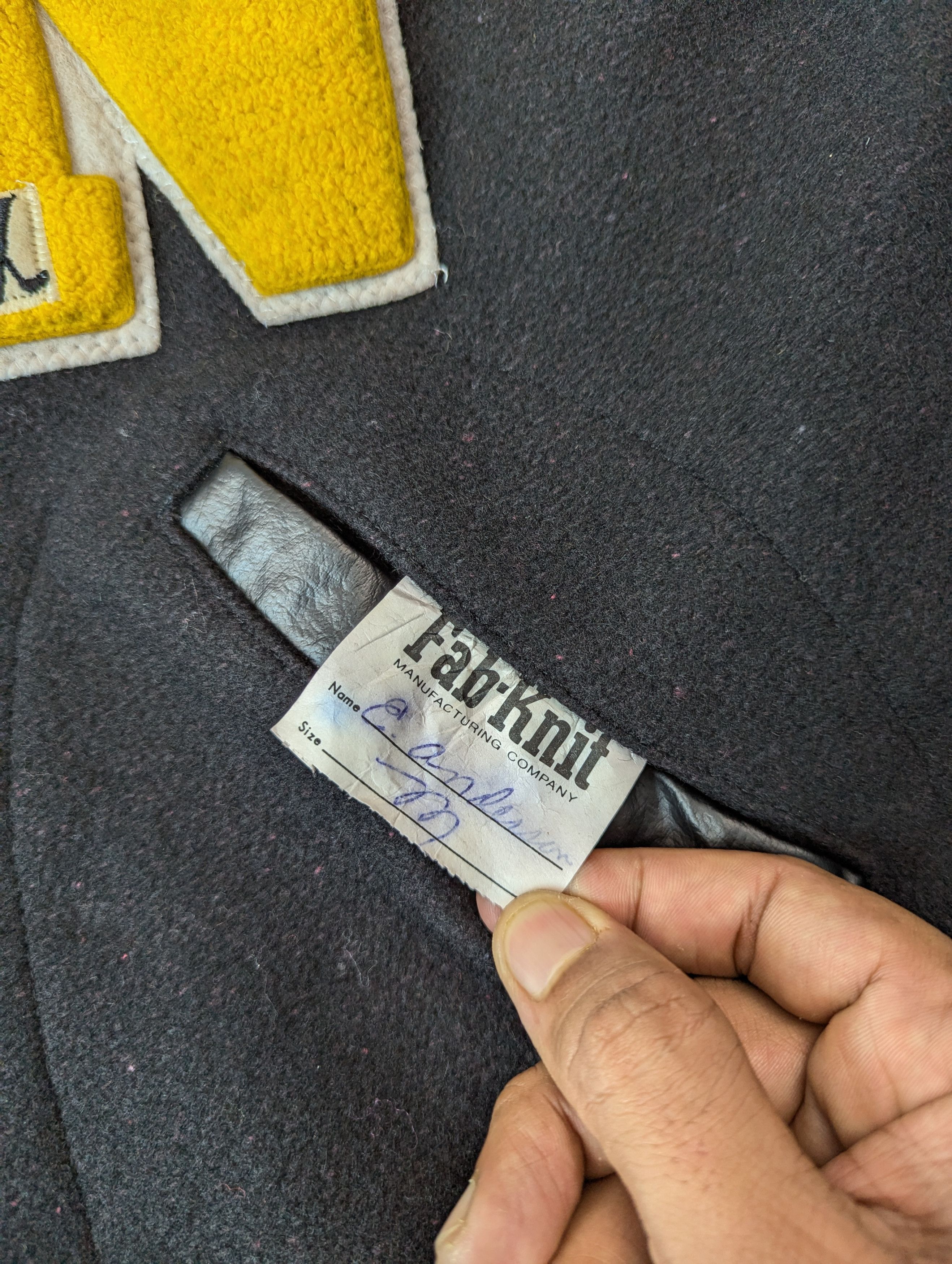 Vintage Vintage Fab Knit Letterman Varsity Jacket Size US M / EU 48-50 / 2 - 7 Thumbnail