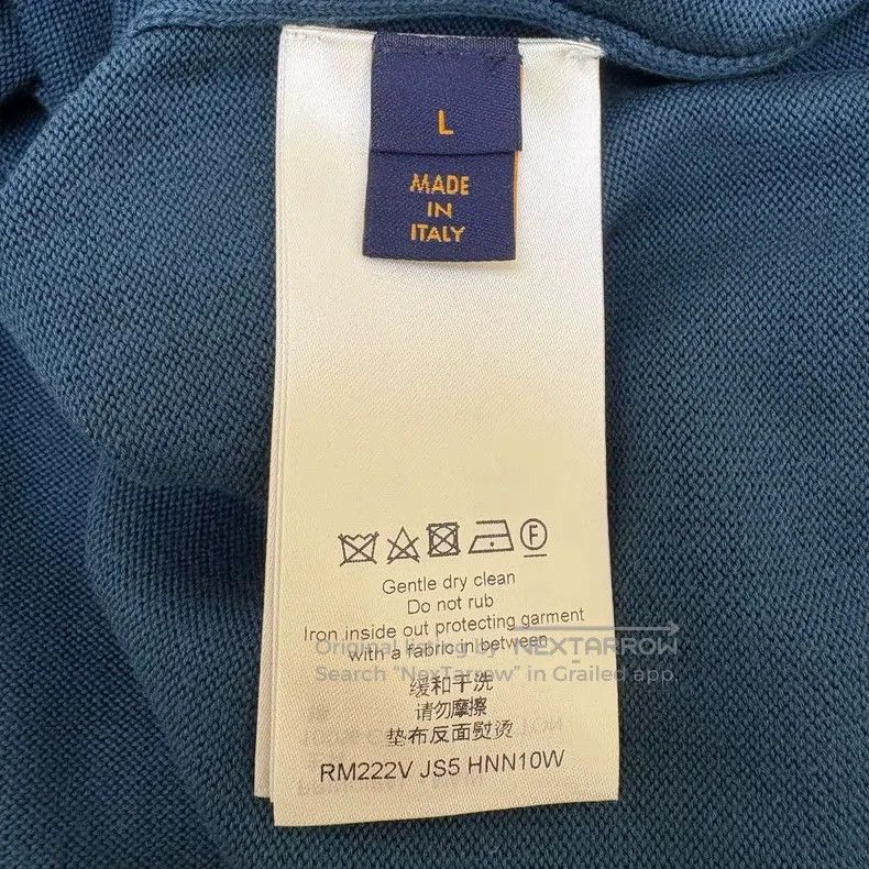 Louis Vuitton Louis Vuitton Blue logo graphic short sleeves Size US L / EU 52-54 / 3 - 4 Thumbnail