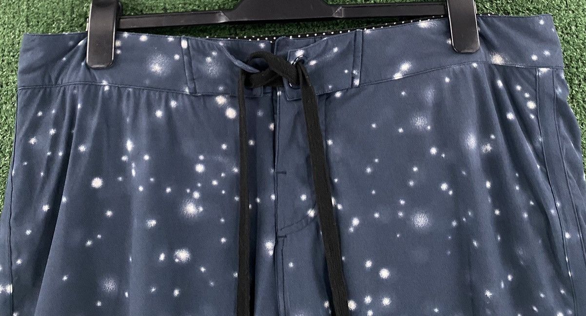 Lululemon Lululemon Dot Patterned Lined Board Shorts Men’s Size 40 Size US 40 / EU 56 - 2 Thumbnail
